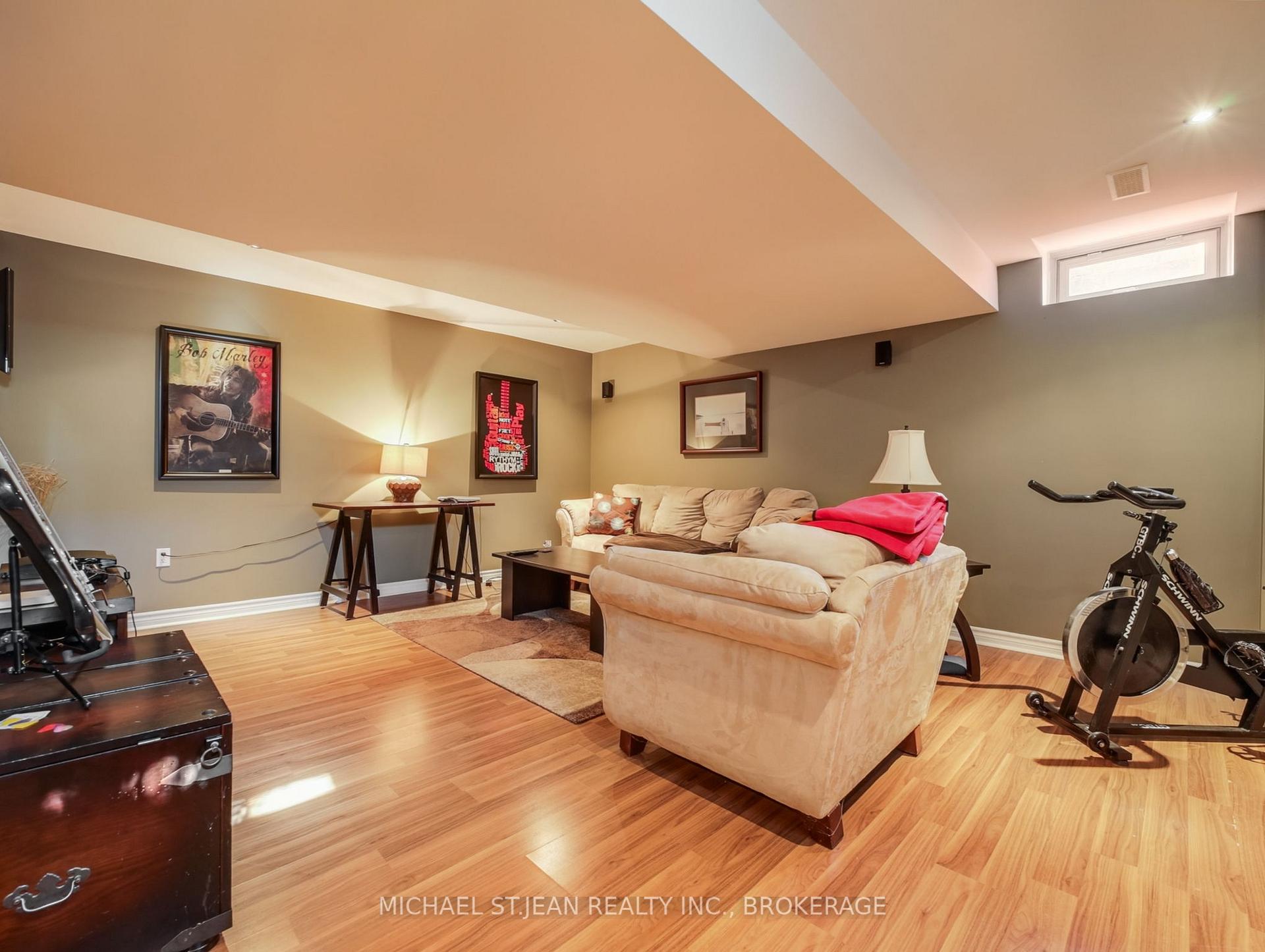 Photo 26 of Unit 19, 242 Upper Mount Albion Road, Hamilton, Stoney Creek — HOMEH