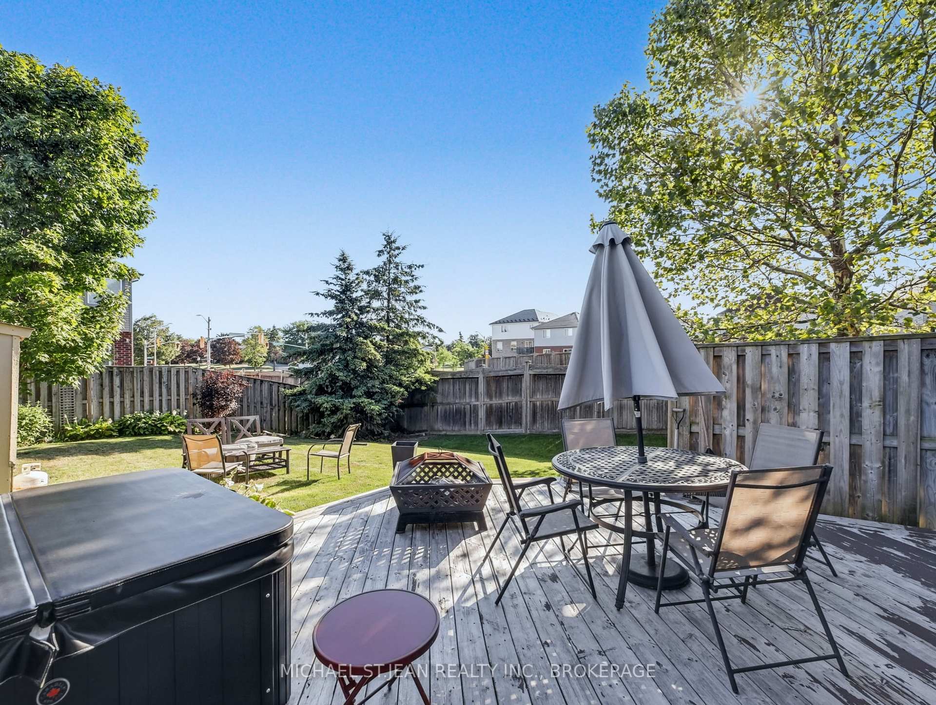 Photo 35 of Unit 19, 242 Upper Mount Albion Road, Hamilton, Stoney Creek — HOMEH
