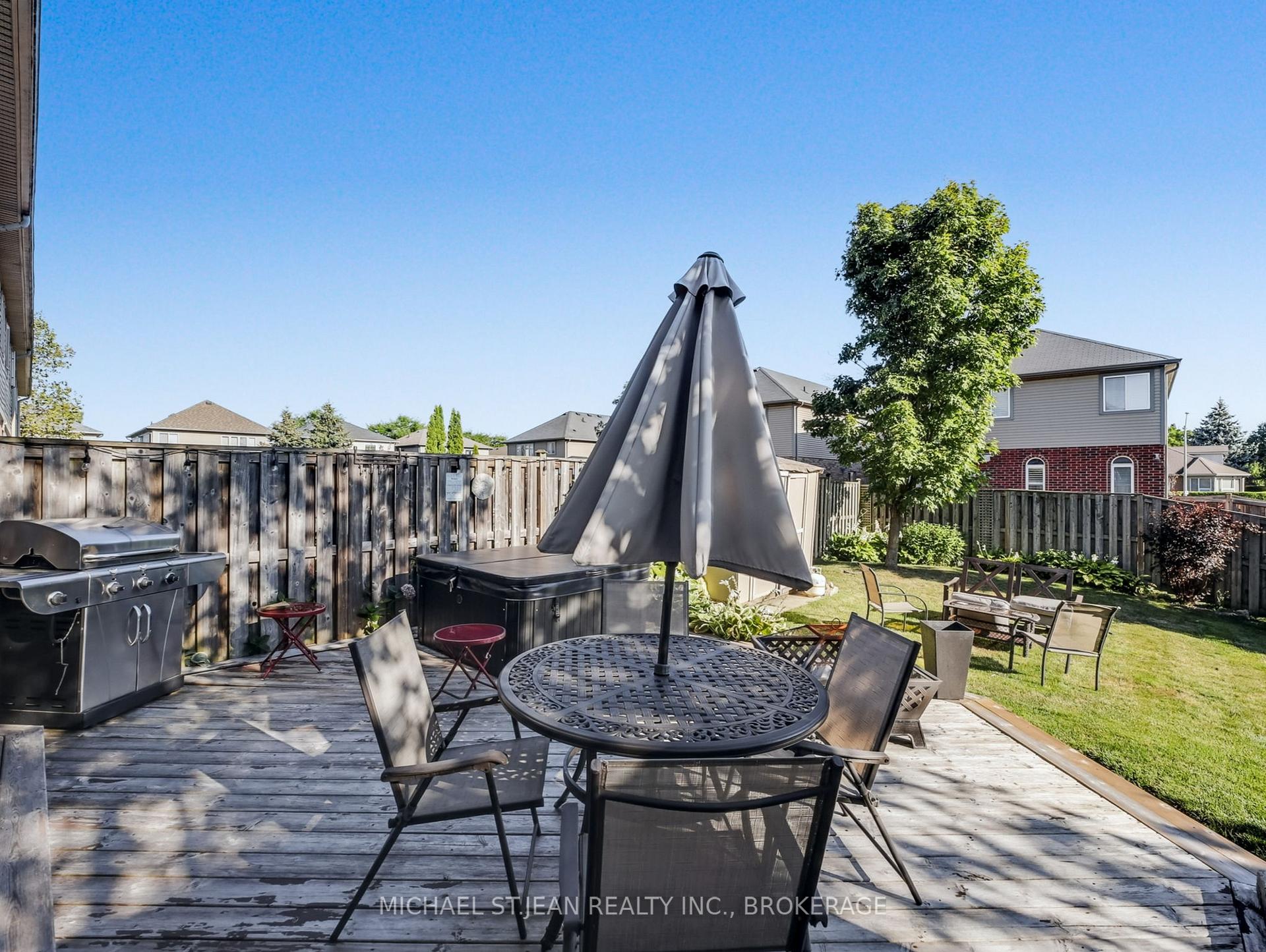 Photo 25 of Unit 19, 242 Upper Mount Albion Road, Hamilton, Stoney Creek — HOMEH