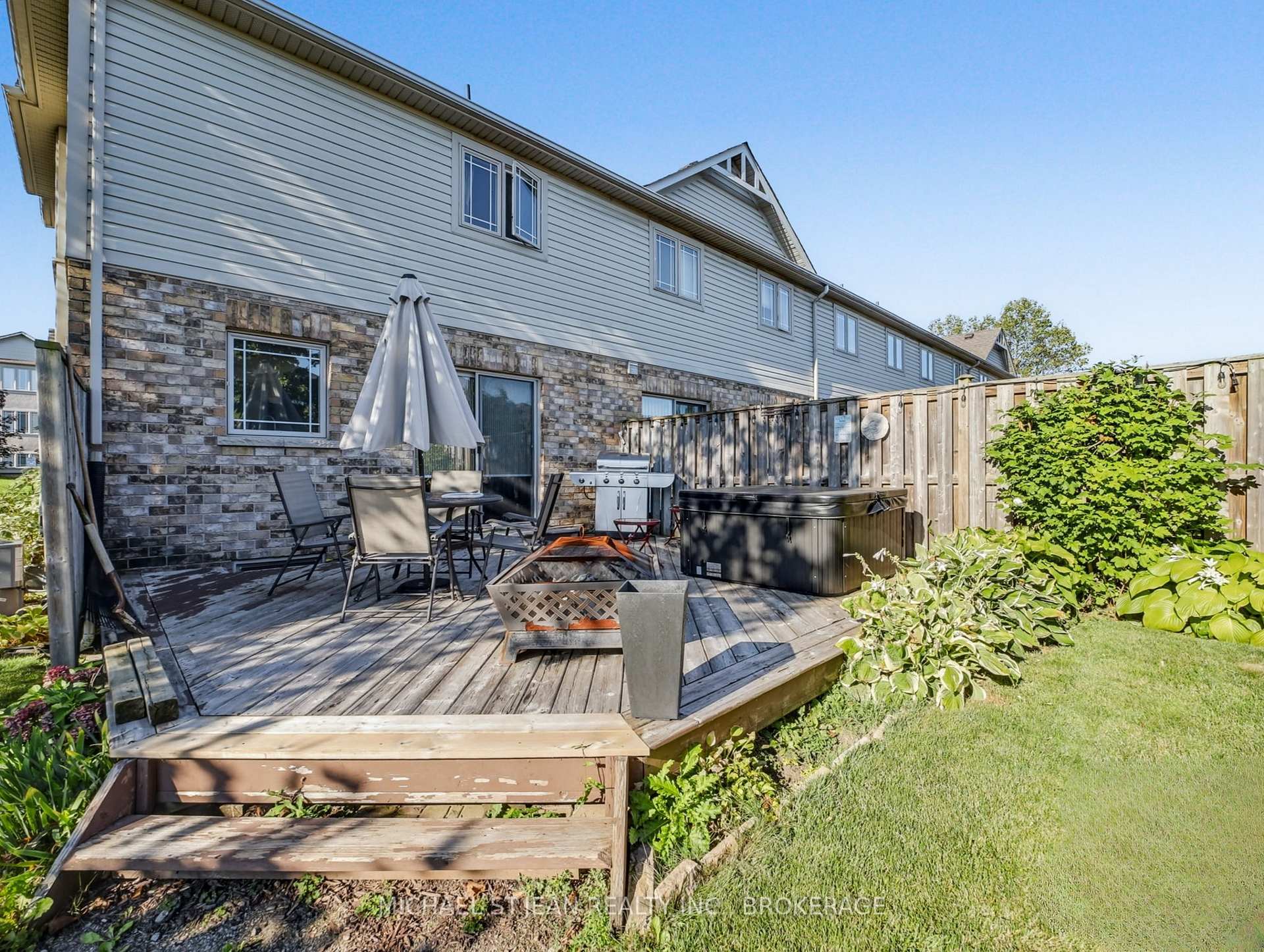 Photo 39 of Unit 19, 242 Upper Mount Albion Road, Hamilton, Stoney Creek — HOMEH
