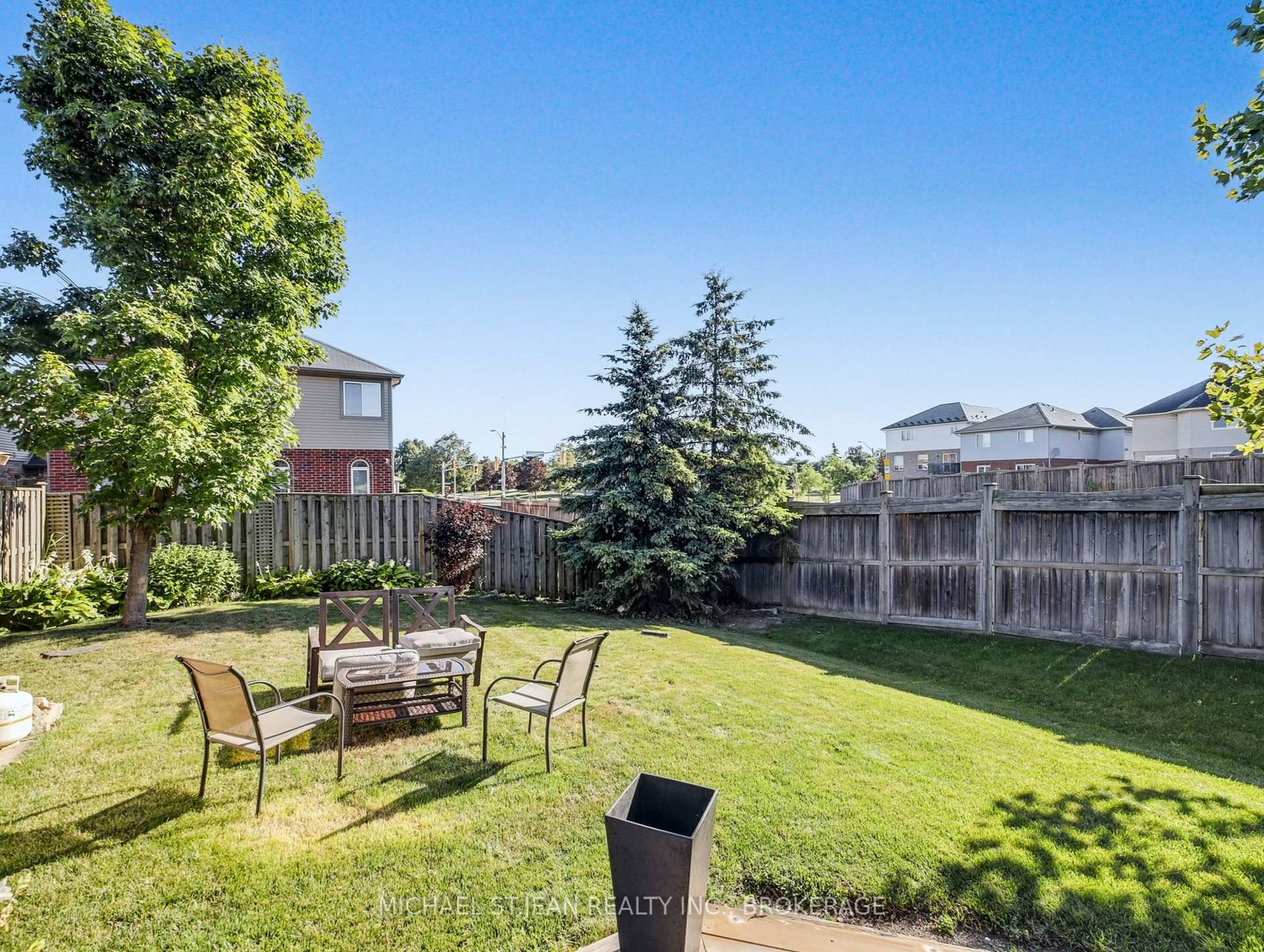 Photo 29 of Unit 19, 242 Upper Mount Albion Road, Hamilton, Stoney Creek — HOMEH