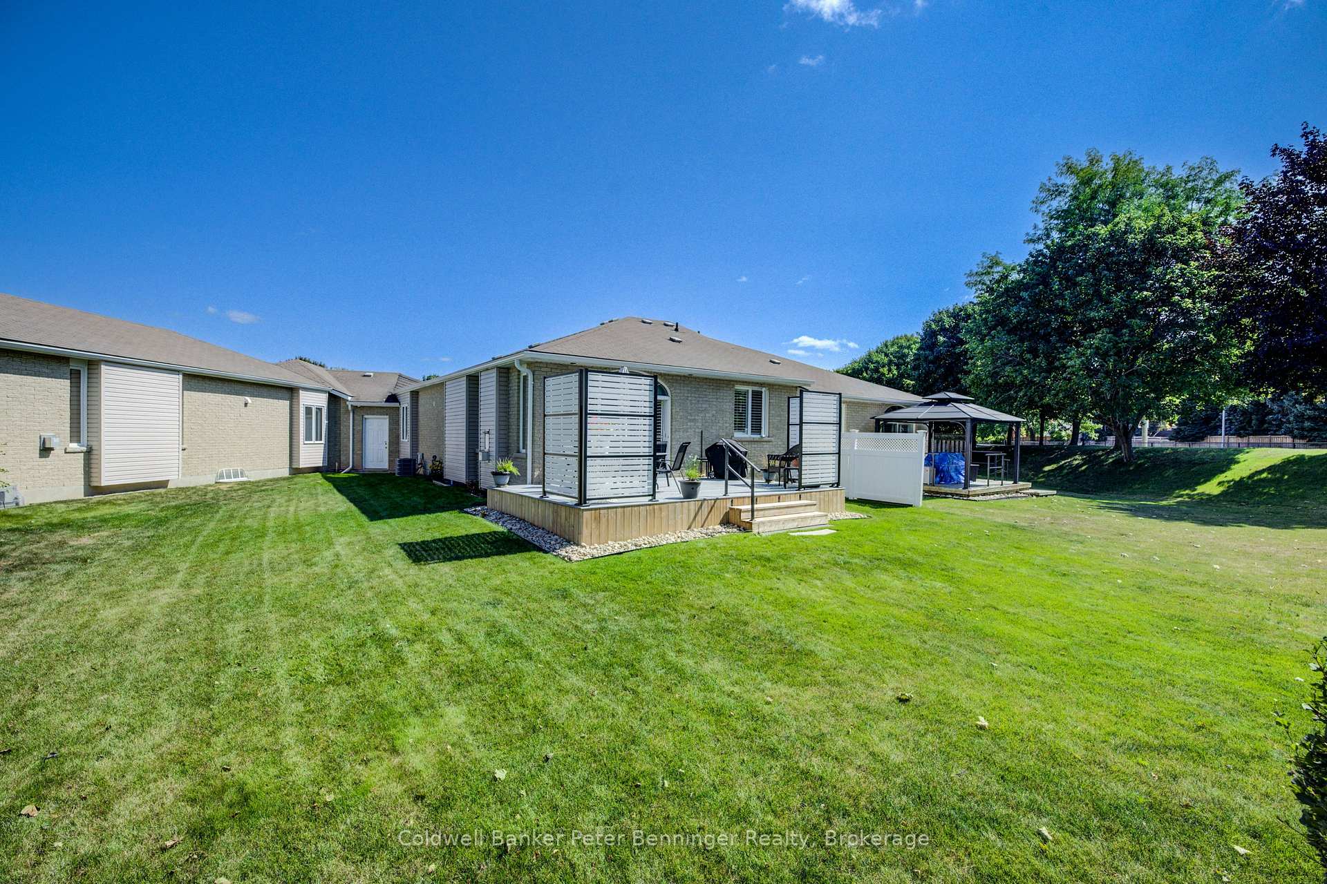 Photo 43 of 616 Spinnaker Crescent, Waterloo — HOMEH