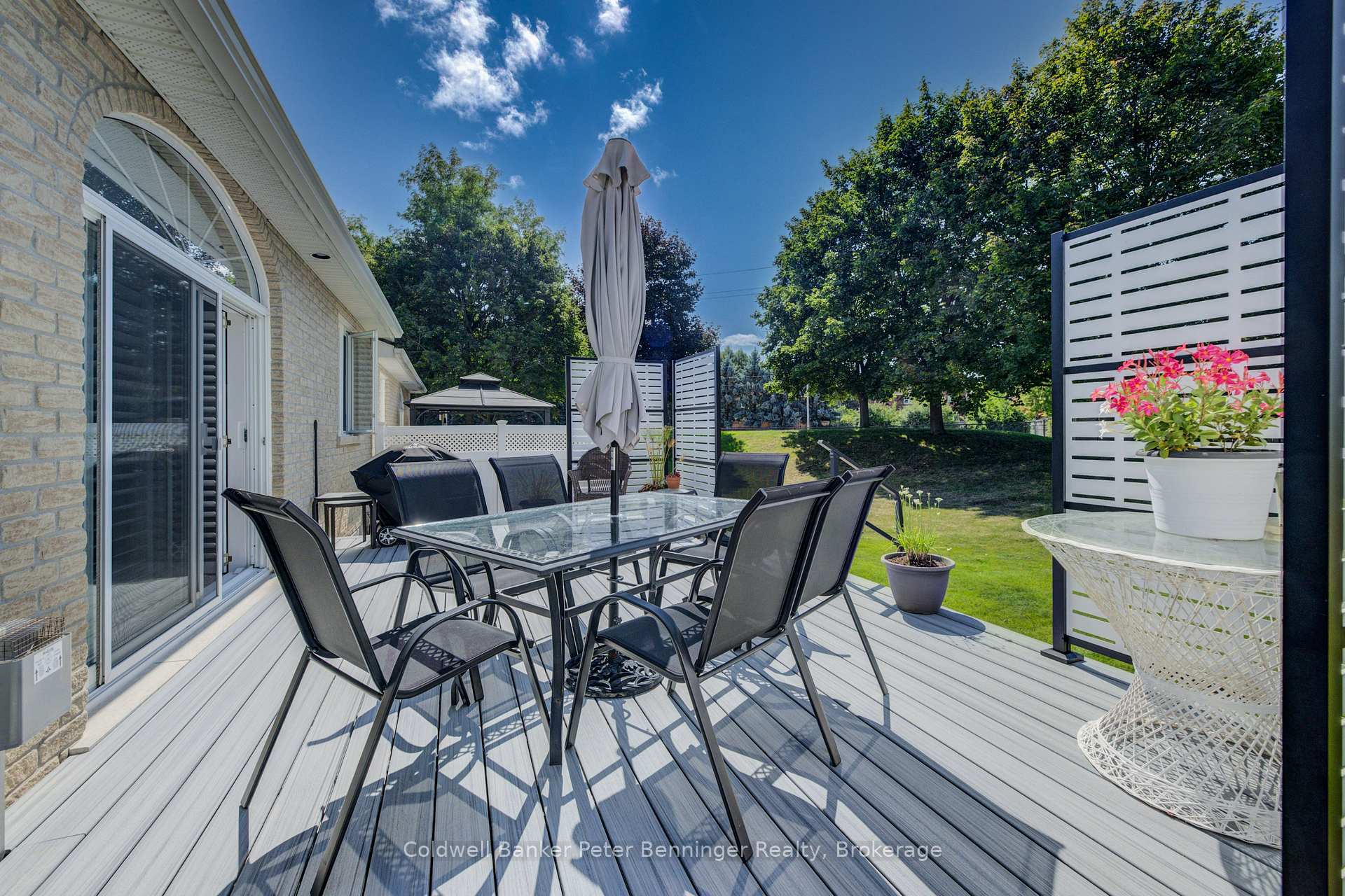 Photo 37 of 616 Spinnaker Crescent, Waterloo — HOMEH