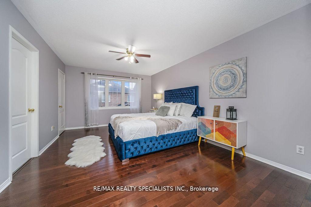 Photo 18 of 64 Botavia Downs Drive, Brampton, Fletcher's Meadow — HOMEH