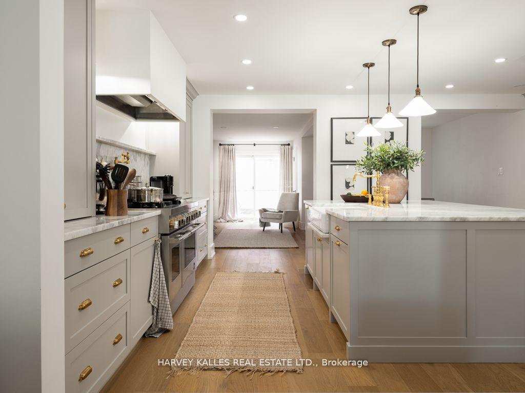 Photo 16 of 516 St Clements Avenue, Toronto, Forest Hill North — HOMEH