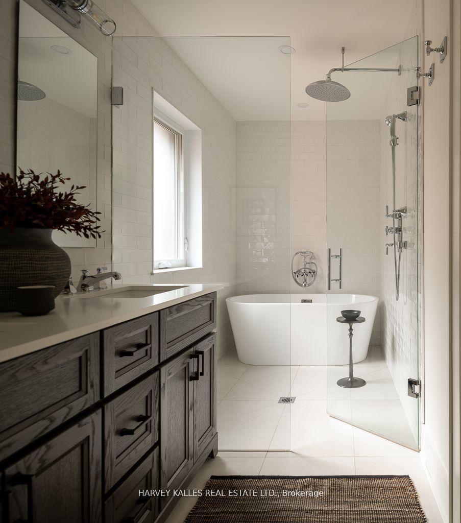 Photo 35 of 516 St Clements Avenue, Toronto, Forest Hill North — HOMEH