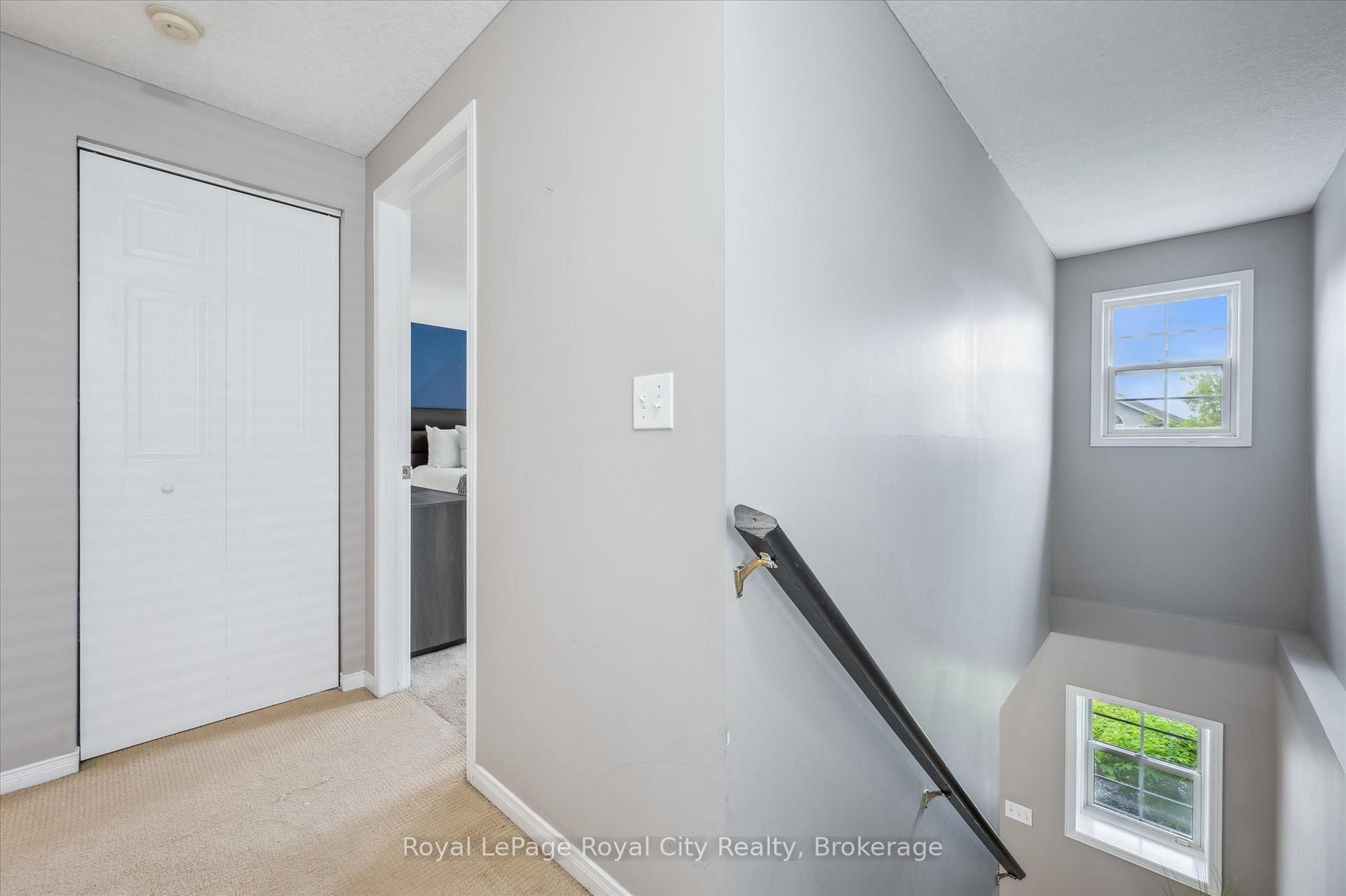 Photo 21 of 93 Doyle Drive, Guelph, Clairfields/Hanlon Business Park — HOMEH