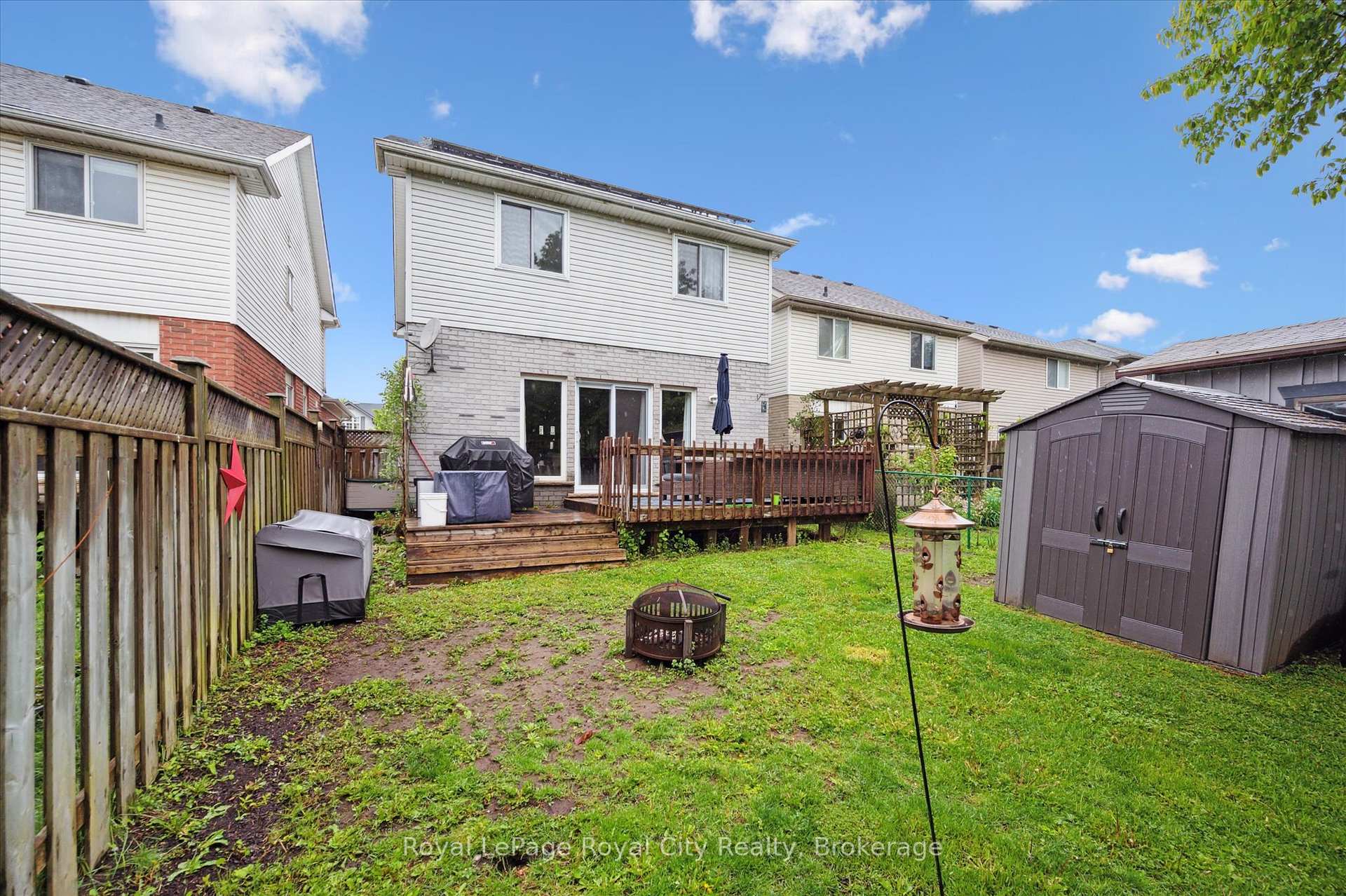 Photo 38 of 93 Doyle Drive, Guelph, Clairfields/Hanlon Business Park — HOMEH