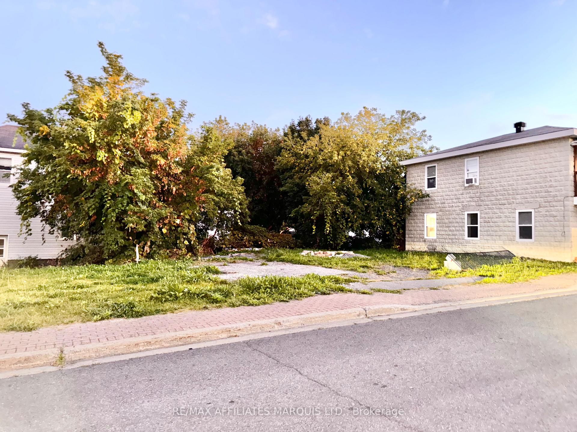 Photo 3 of Lot Prince Albert Street, Cornwall — HOMEH