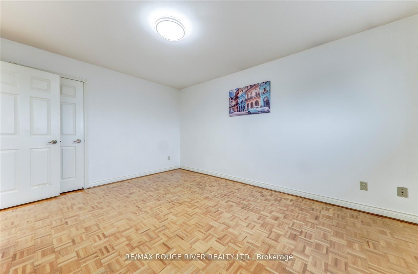 Photo 24 of 23 Jackman Crescent, Vaughan, West Woodbridge — HOMEH