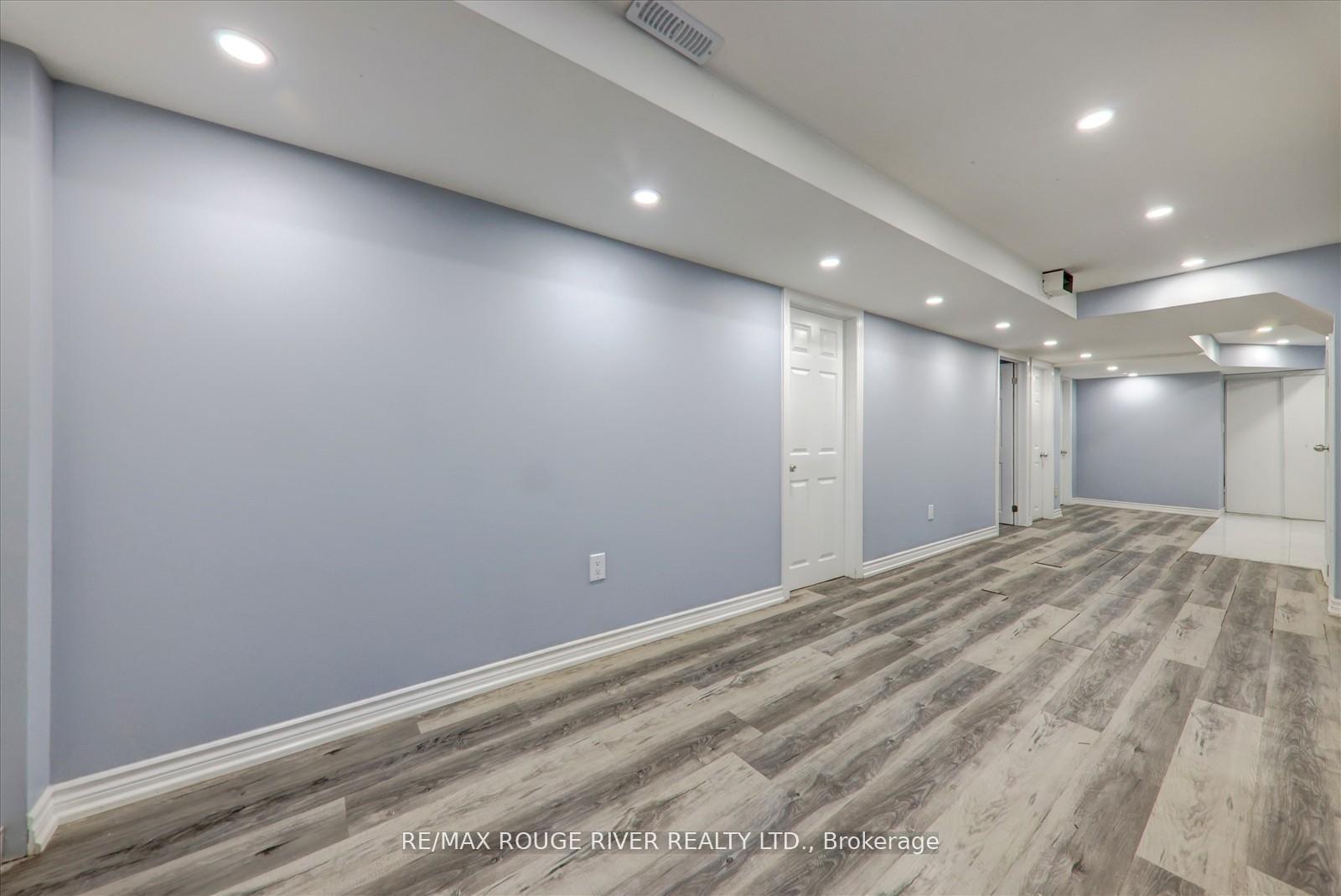 Photo 40 of 23 Jackman Crescent, Vaughan, West Woodbridge — HOMEH