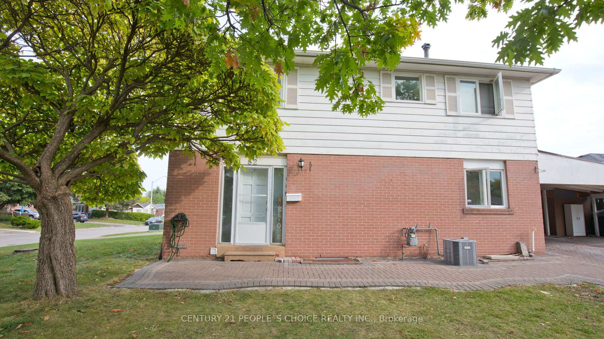 Photo 8 of 82 Davenport Crescent, Brampton, Southgate — HOMEH
