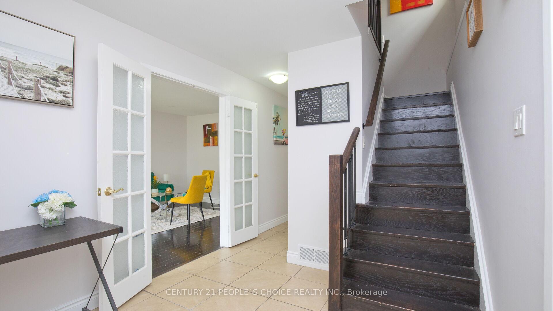 Photo 13 of 82 Davenport Crescent, Brampton, Southgate — HOMEH