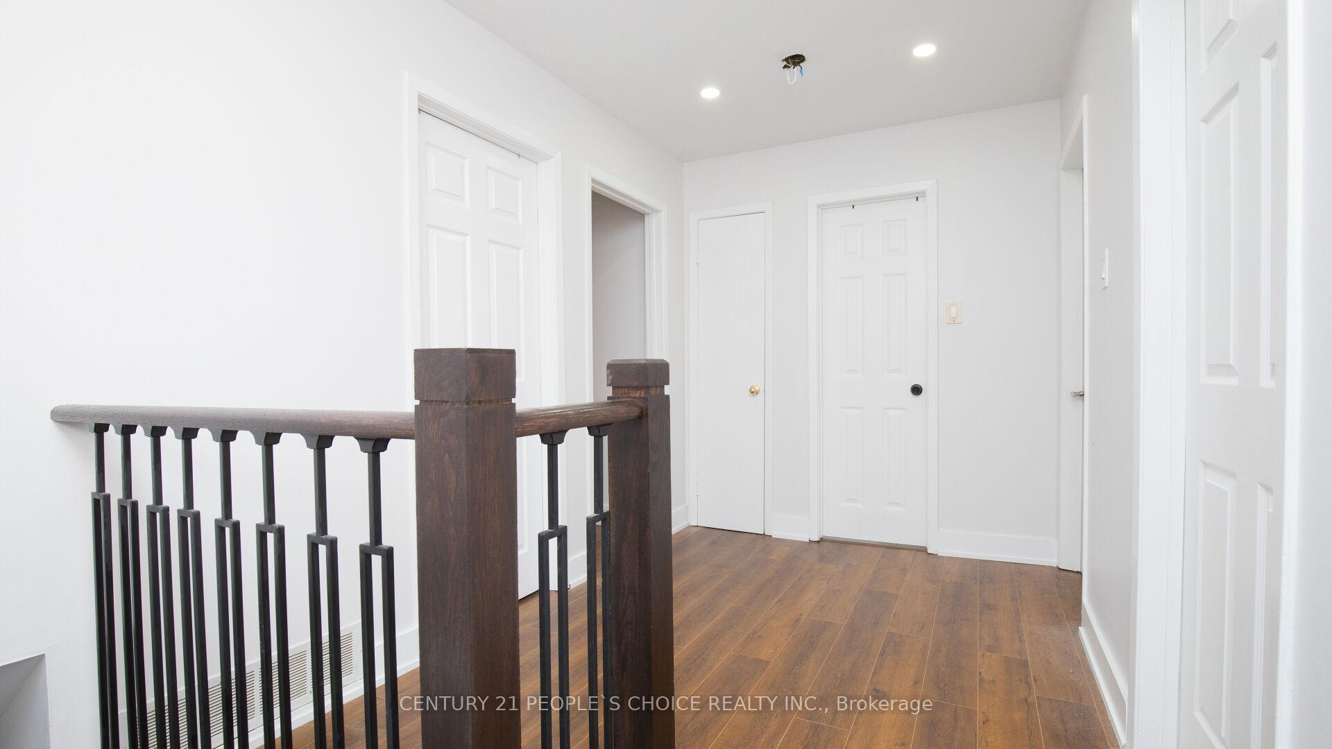 Photo 16 of 82 Davenport Crescent, Brampton, Southgate — HOMEH