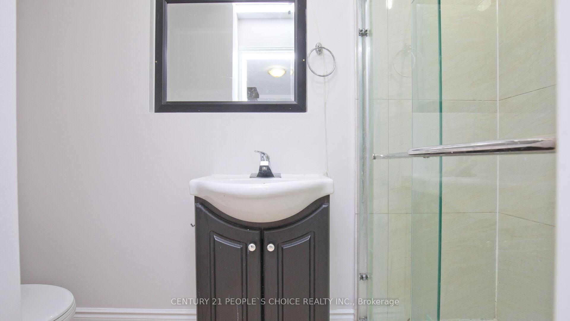 Photo 29 of 82 Davenport Crescent, Brampton, Southgate — HOMEH