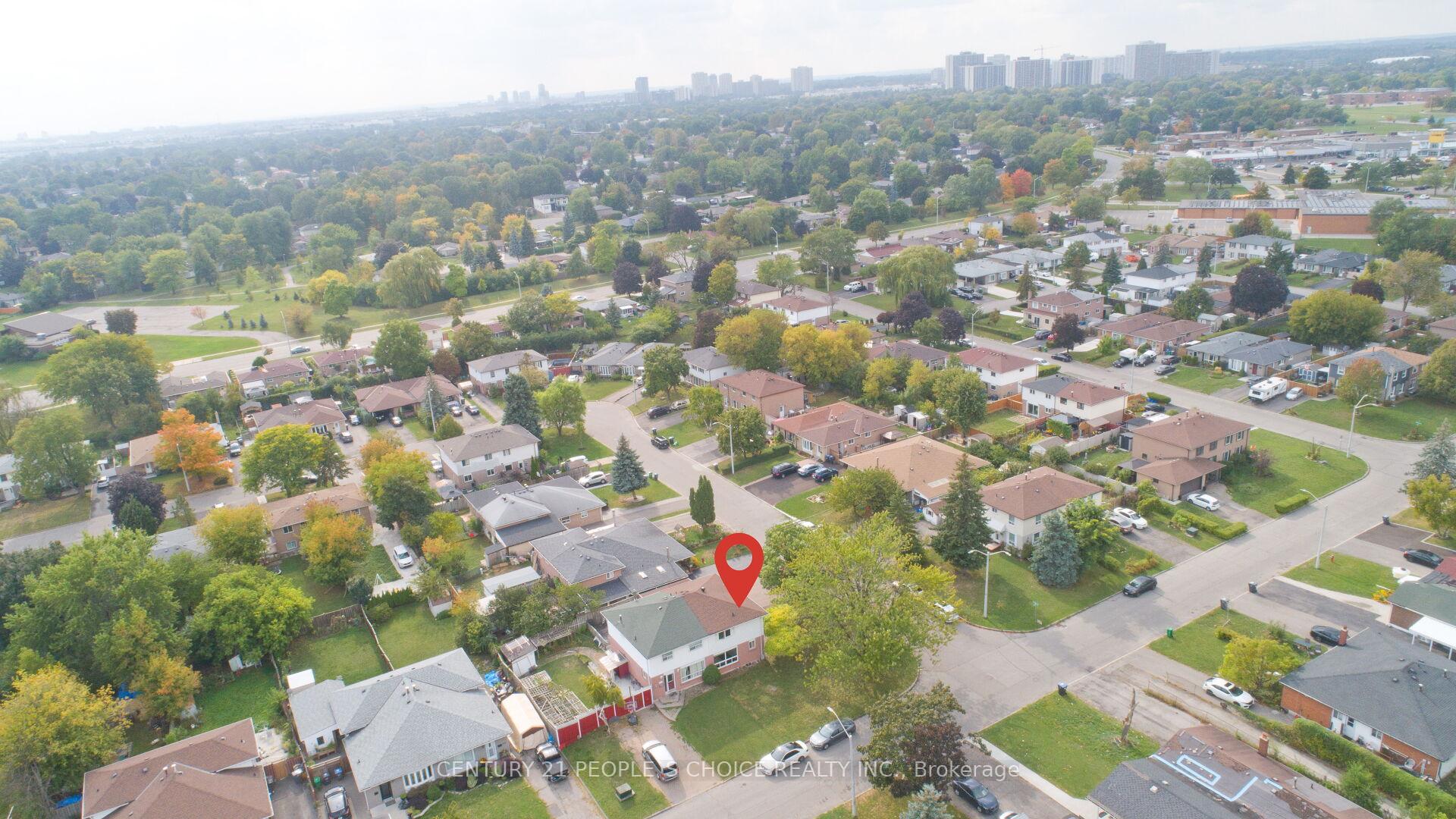 Photo 35 of 82 Davenport Crescent, Brampton, Southgate — HOMEH