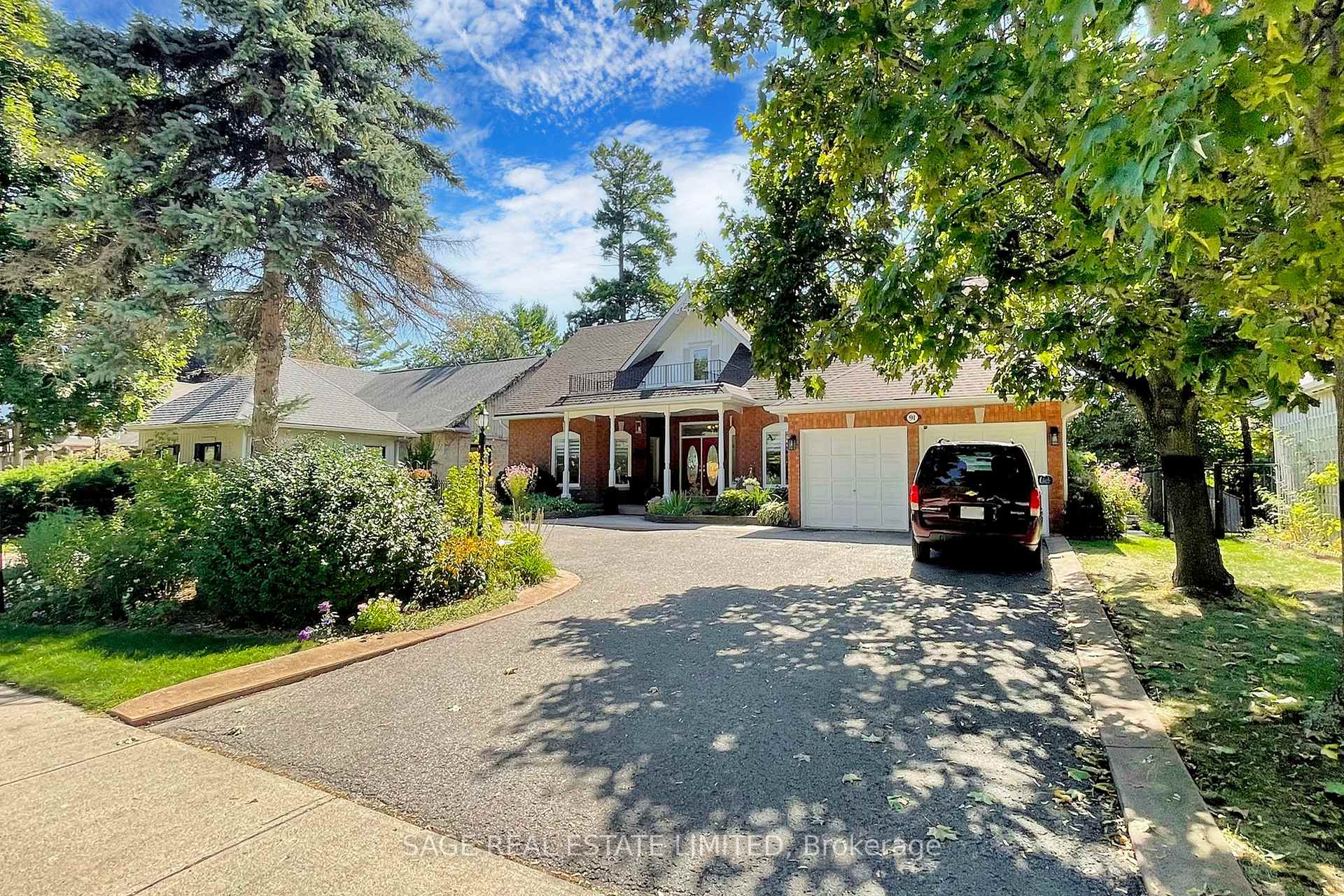 Photo 16 of 91 Twyn Rivers Drive, Pickering, Rougemount — HOMEH