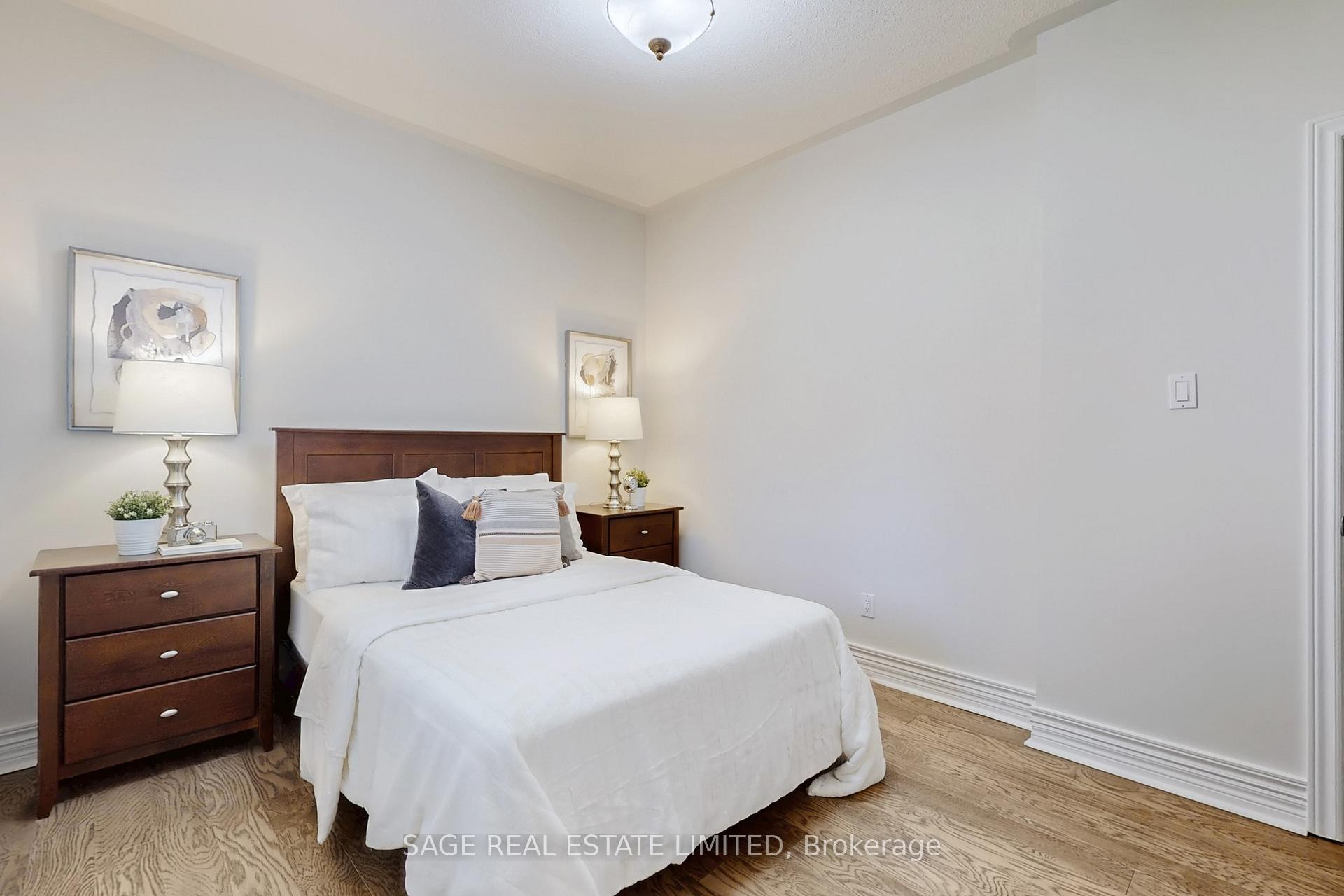 Photo 13 of 91 Twyn Rivers Drive, Pickering, Rougemount — HOMEH