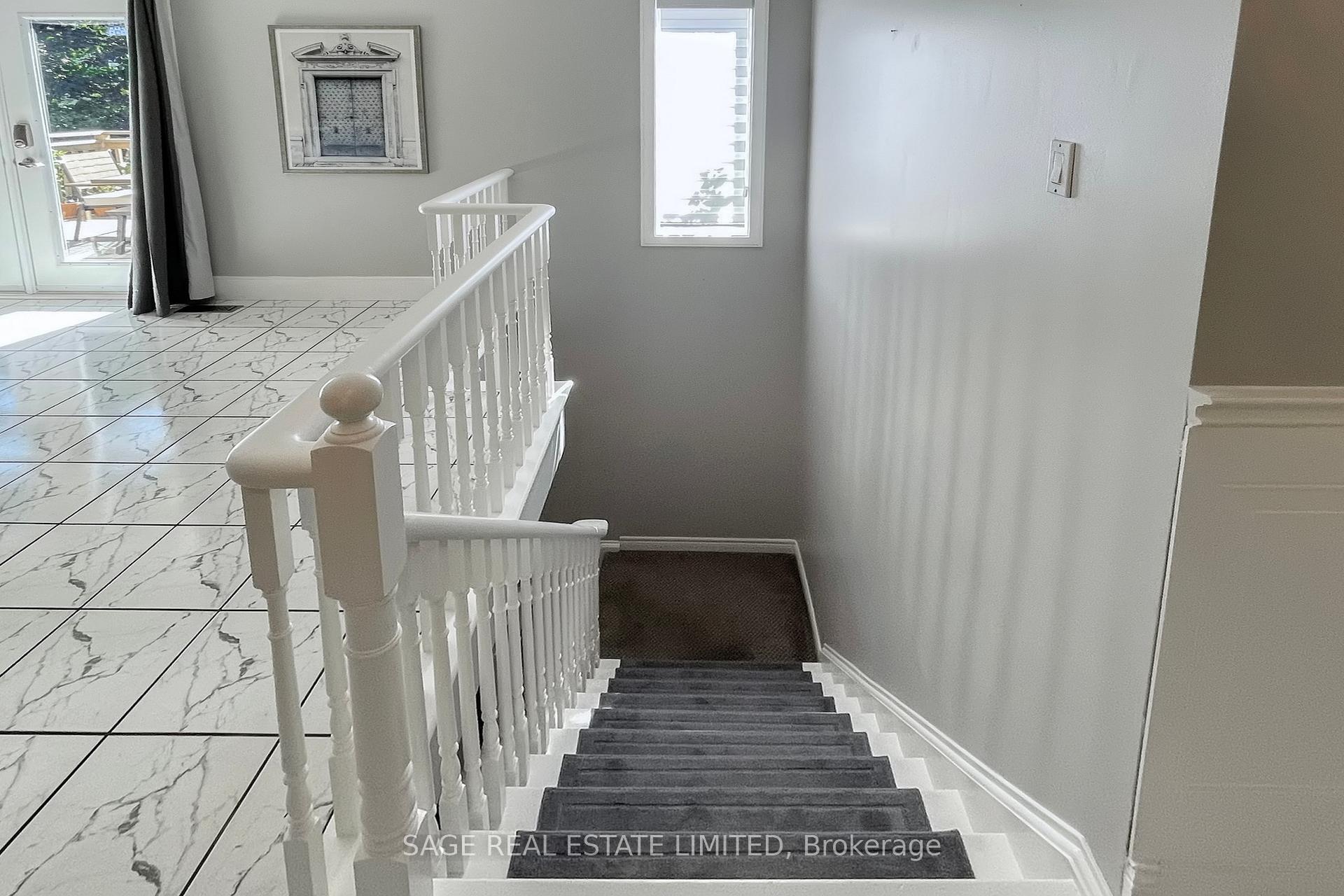 Photo 34 of 91 Twyn Rivers Drive, Pickering, Rougemount — HOMEH