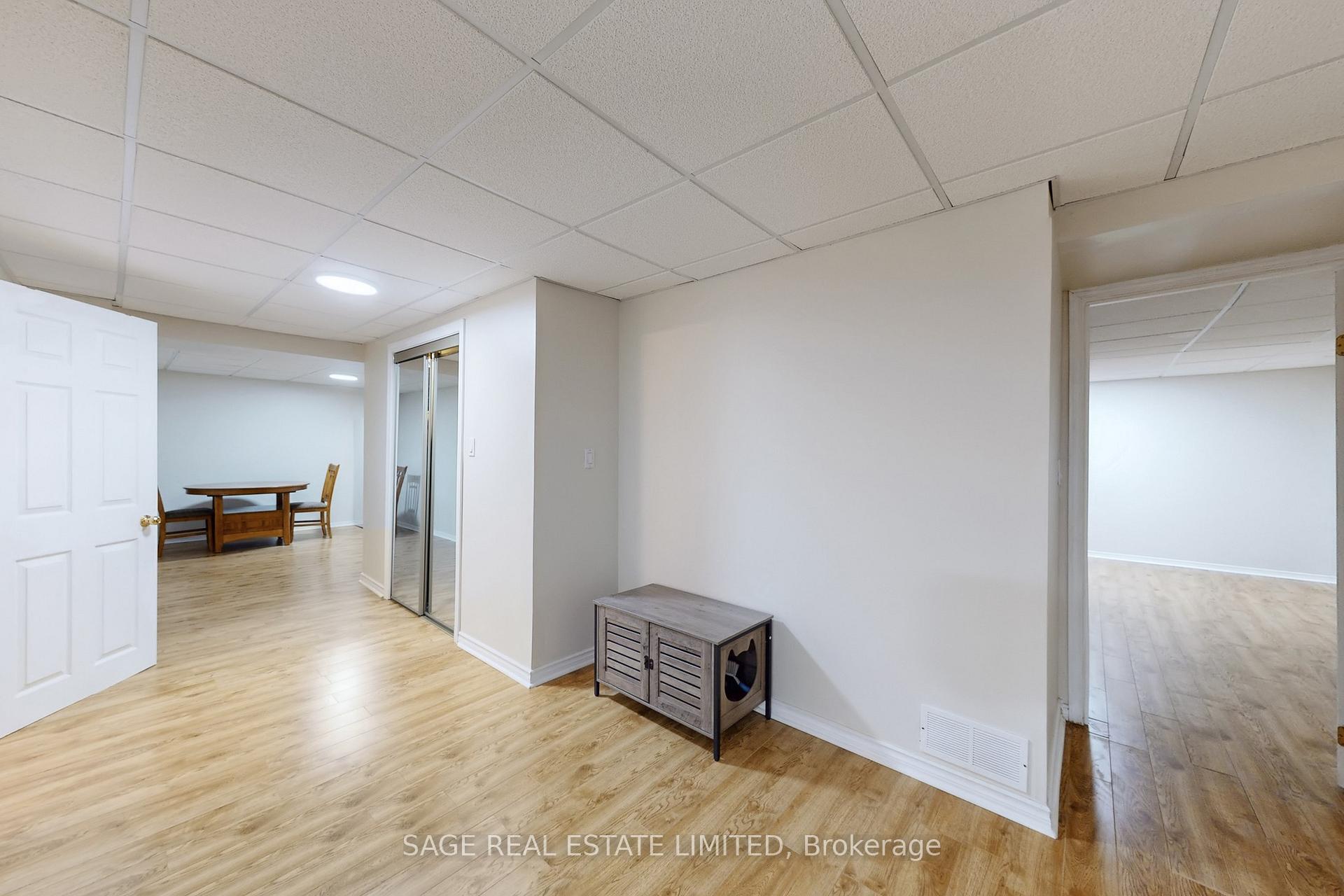 Photo 25 of 91 Twyn Rivers Drive, Pickering, Rougemount — HOMEH