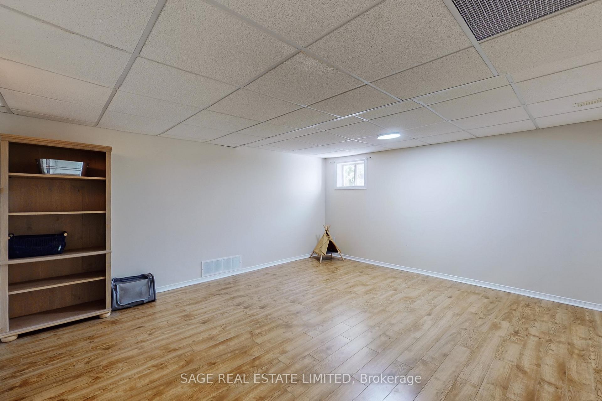 Photo 39 of 91 Twyn Rivers Drive, Pickering, Rougemount — HOMEH