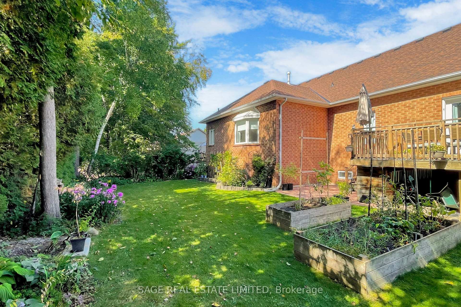 Photo 43 of 91 Twyn Rivers Drive, Pickering, Rougemount — HOMEH