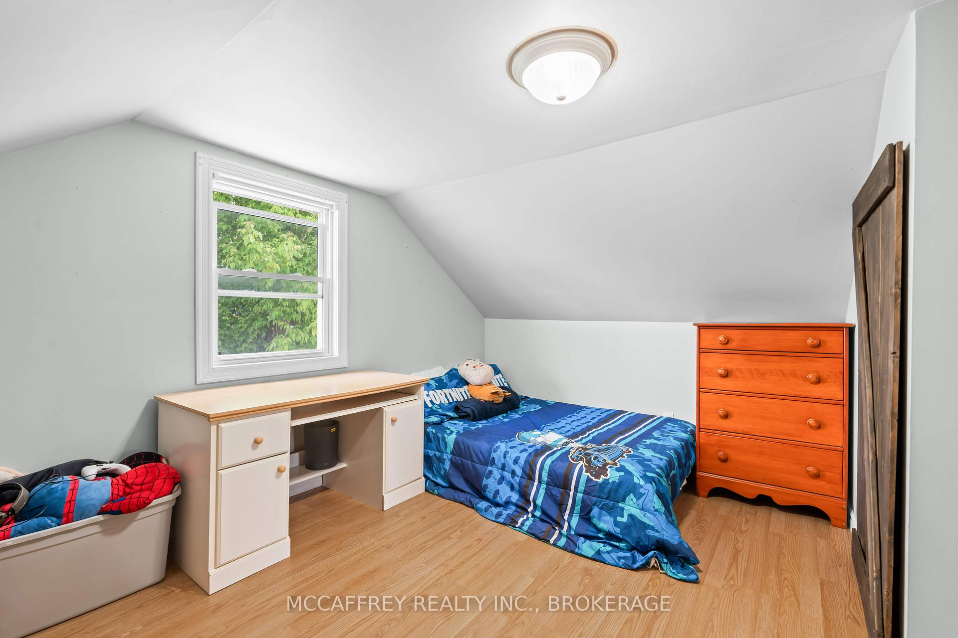 Photo 11 of 120 Baiden Street, Kingston, Central City West — HOMEH