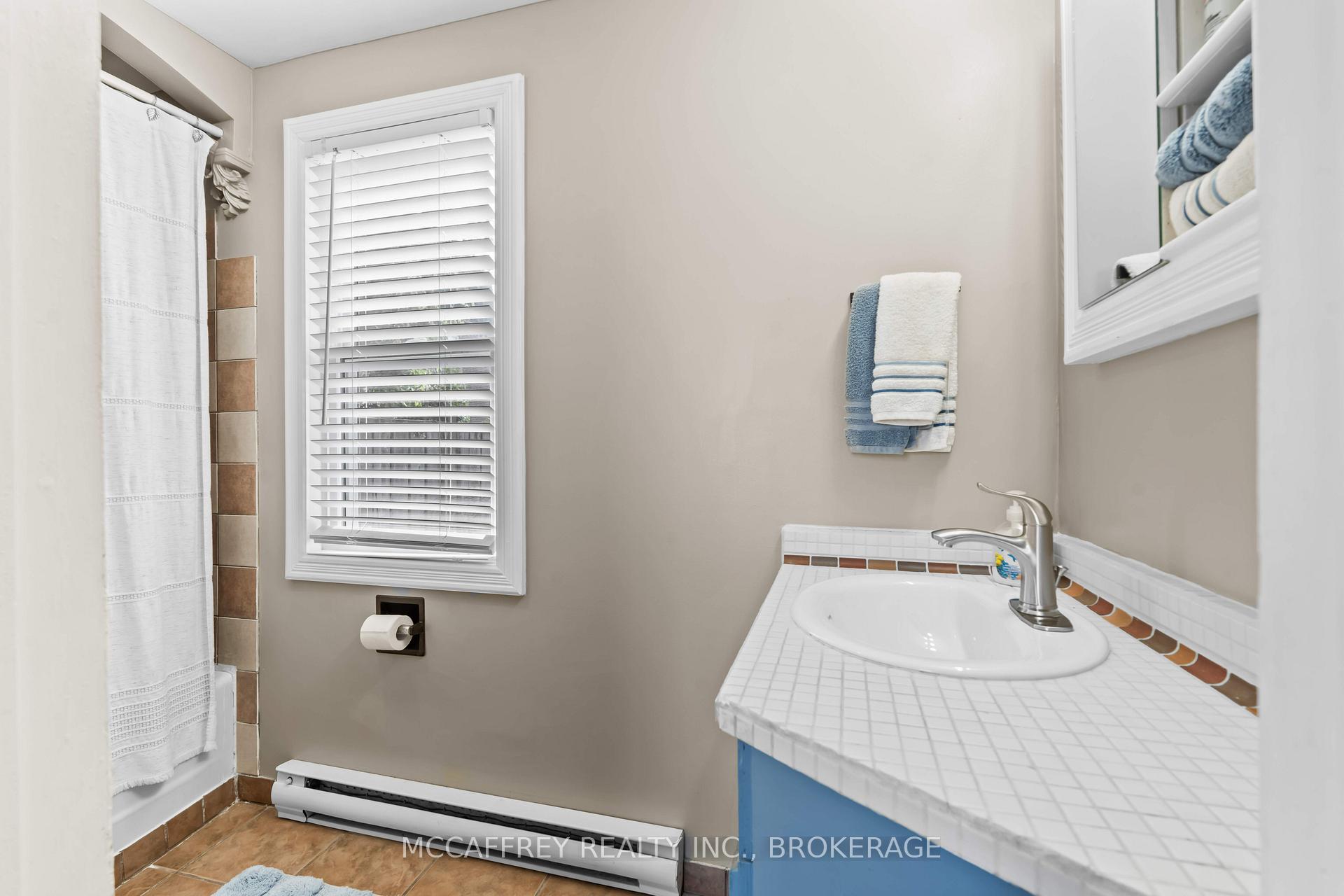 Photo 26 of 120 Baiden Street, Kingston, Central City West — HOMEH