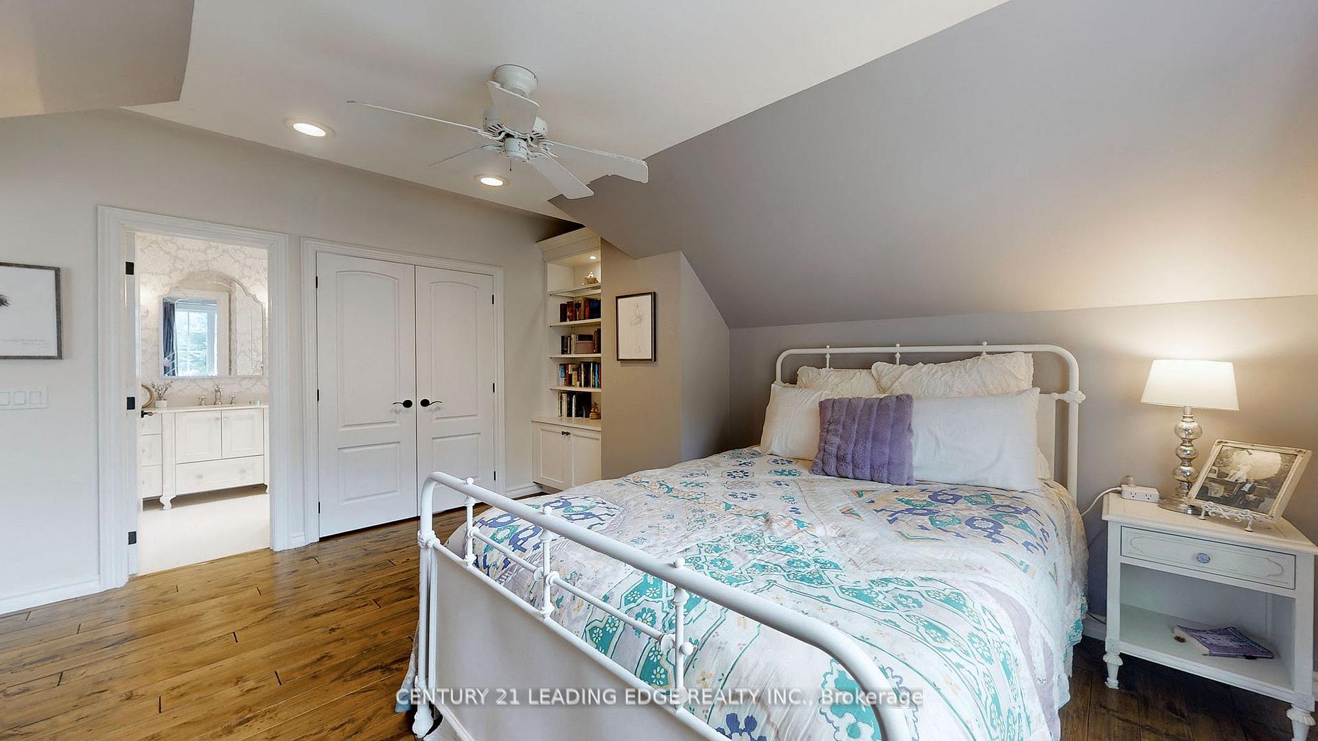 Photo 22 of 23 Walnut Glen Place, Markham, Devil's Elbow — HOMEH