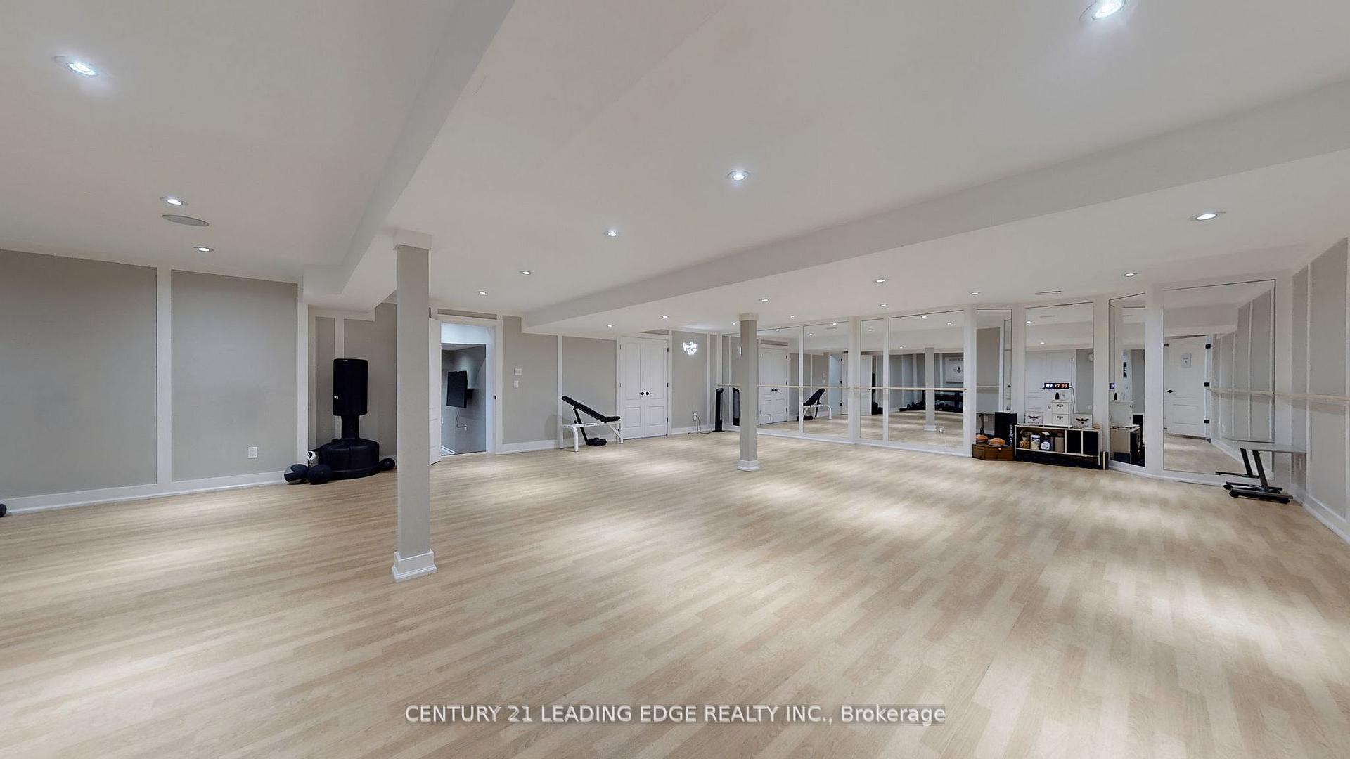 Photo 24 of 23 Walnut Glen Place, Markham, Devil's Elbow — HOMEH