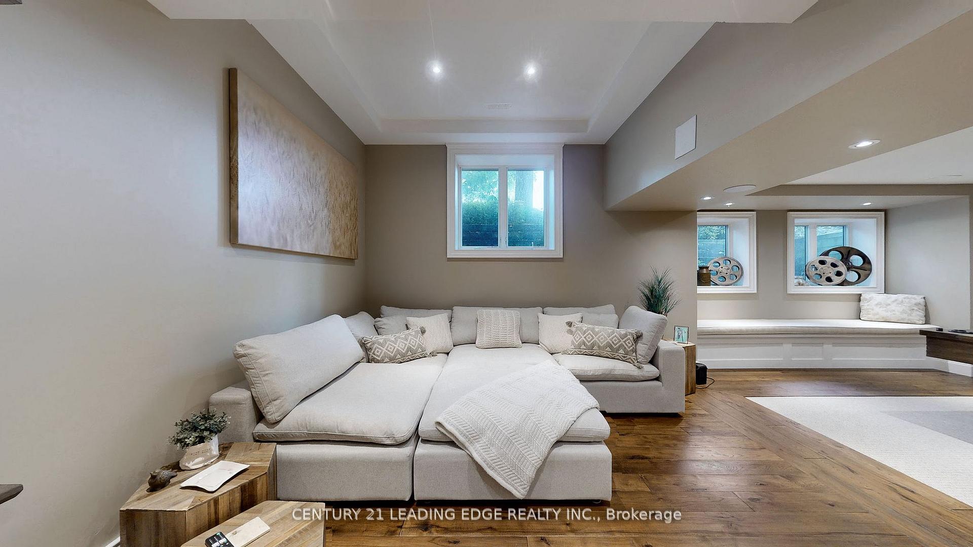 Photo 25 of 23 Walnut Glen Place, Markham, Devil's Elbow — HOMEH