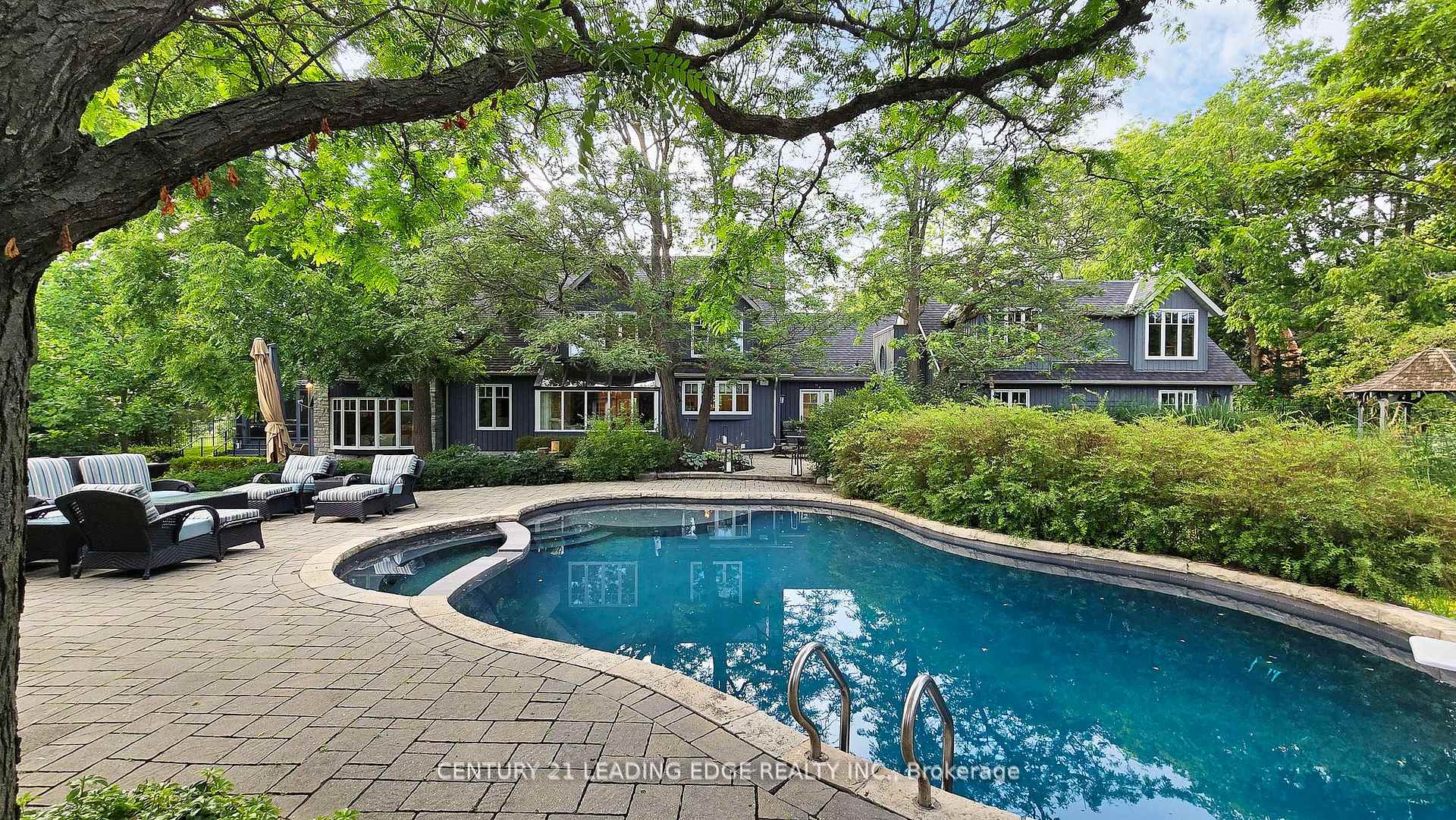 Photo 35 of 23 Walnut Glen Place, Markham, Devil's Elbow — HOMEH