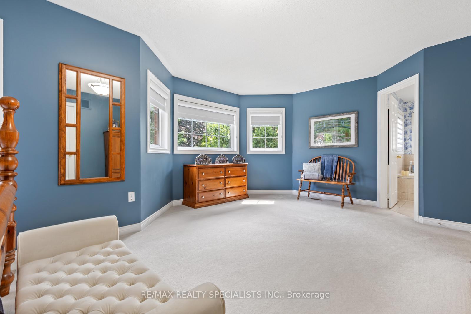 Photo 9 of 6847 Summer Heights Drive, Mississauga, Lisgar — HOMEH