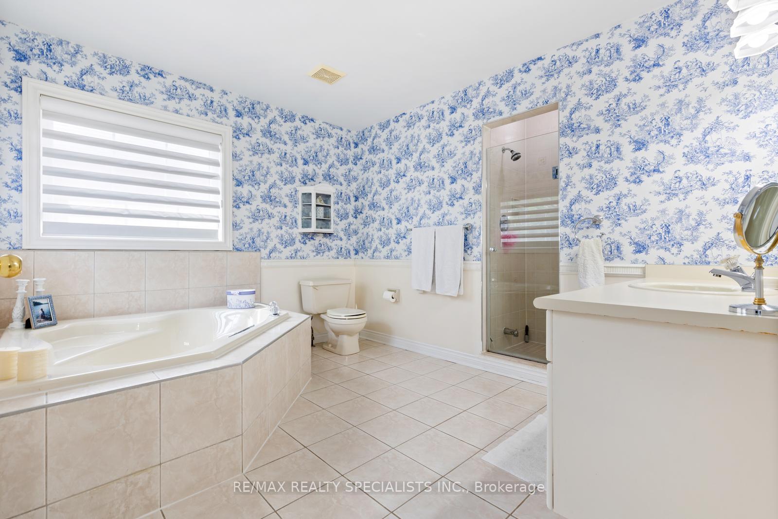 Photo 32 of 6847 Summer Heights Drive, Mississauga, Lisgar — HOMEH