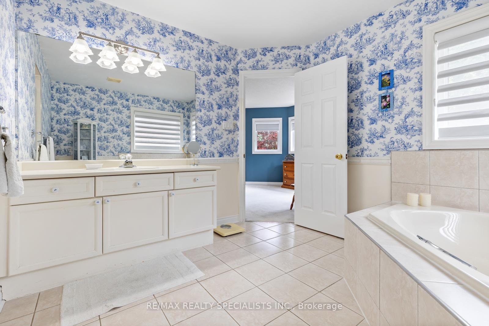 Photo 20 of 6847 Summer Heights Drive, Mississauga, Lisgar — HOMEH