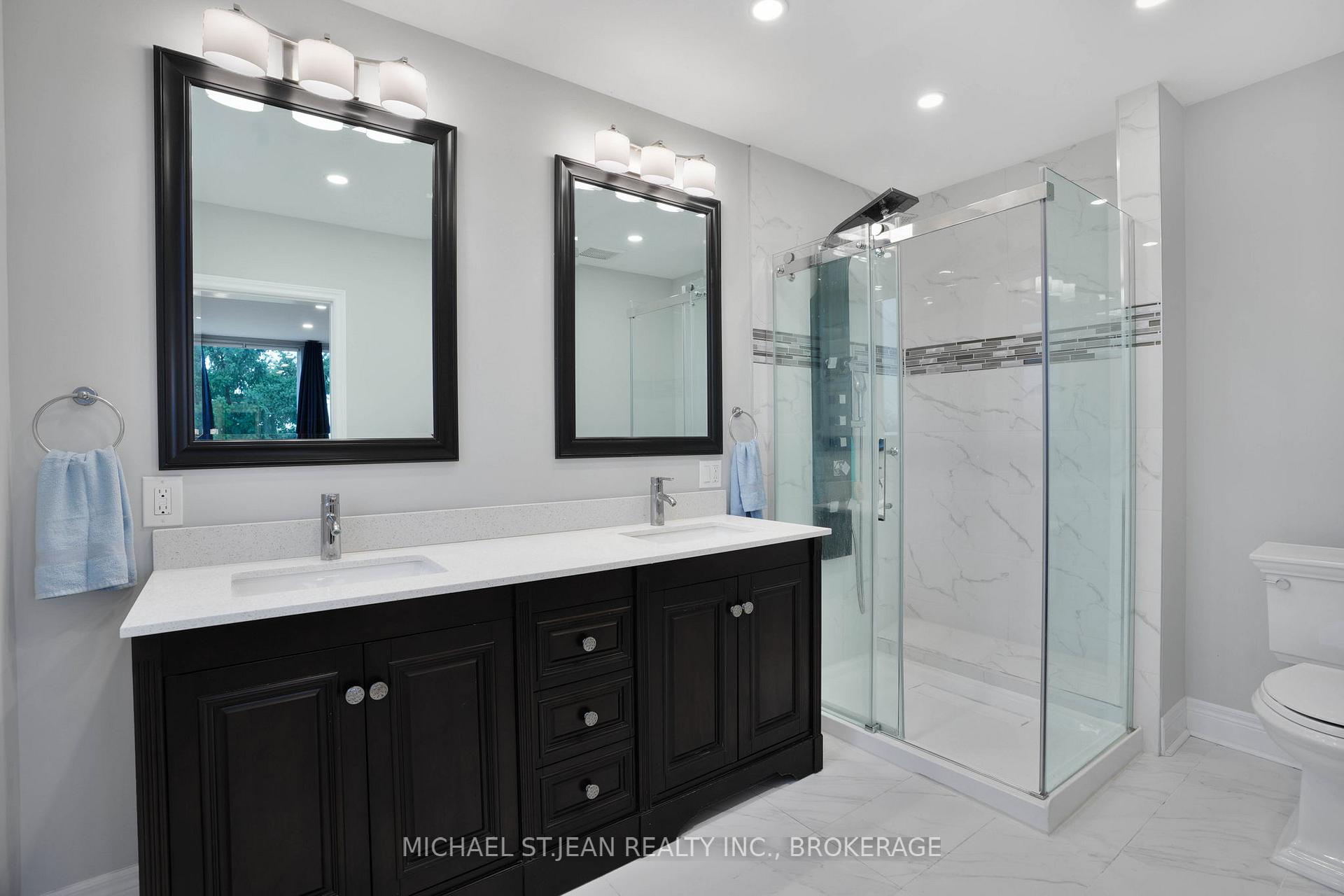 Photo 27 of 827 Ridge Road, Hamilton, Stoney Creek — HOMEH