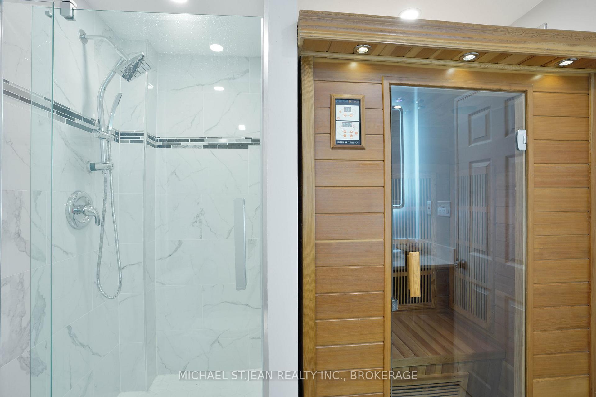 Photo 25 of 827 Ridge Road, Hamilton, Stoney Creek — HOMEH