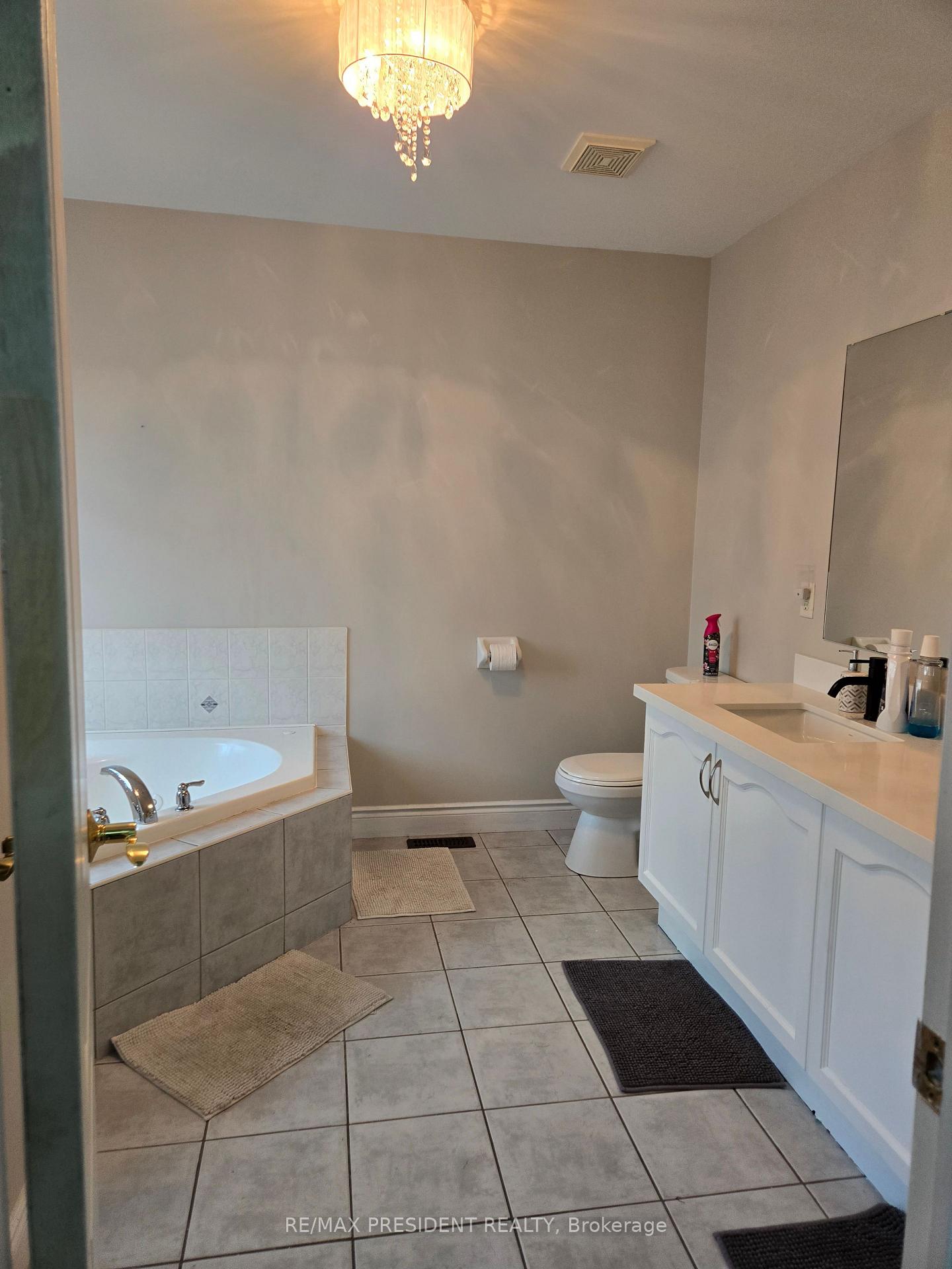 Photo 21 of 67 Maple Valley Street, Brampton, Bram East — HOMEH