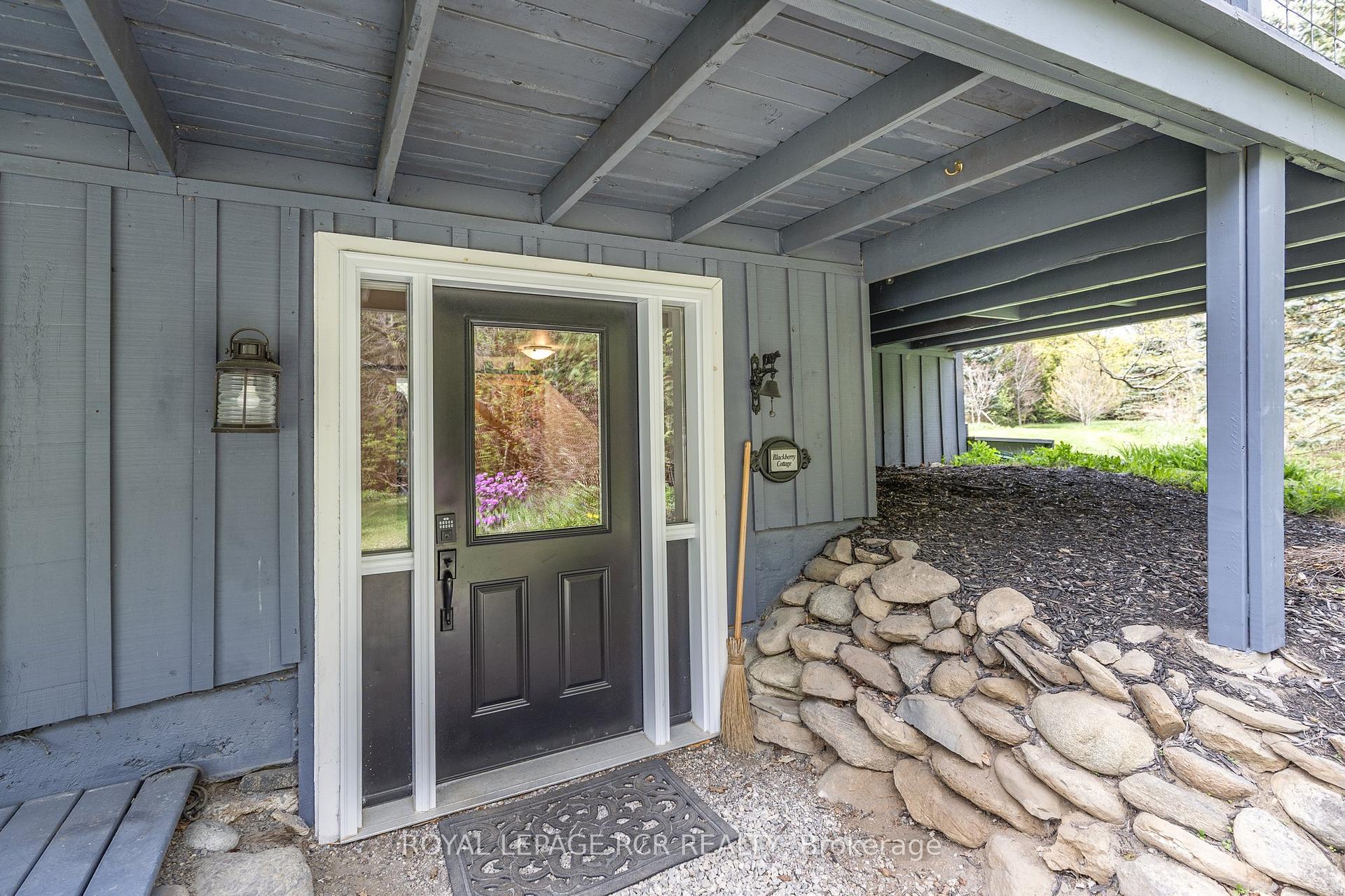 Photo 6 of 17329 Shaws Creek Road, Caledon, Rural Caledon — HOMEH