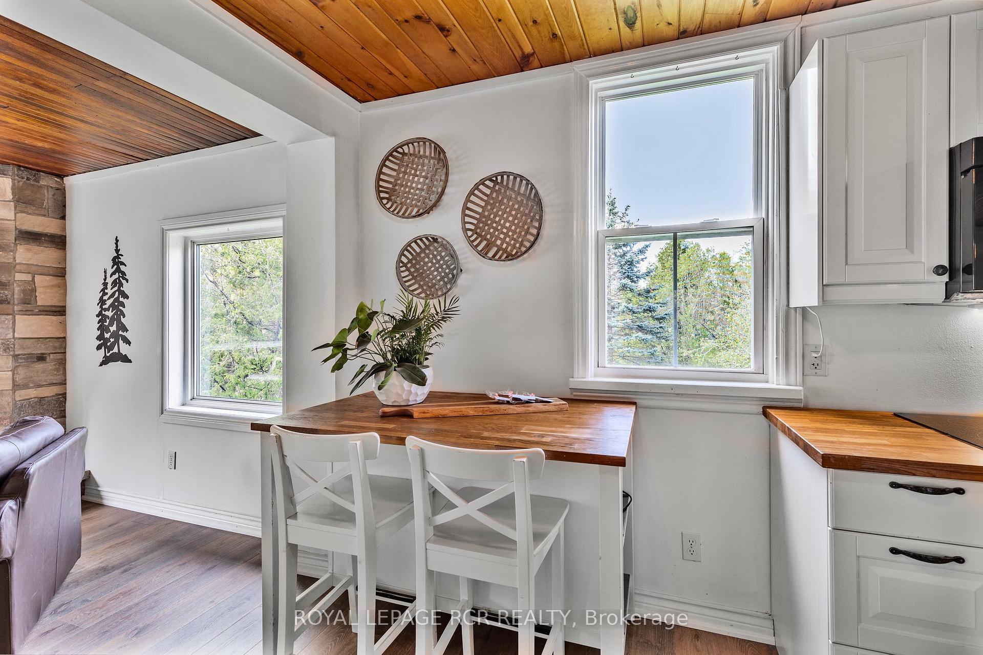 Photo 15 of 17329 Shaws Creek Road, Caledon, Rural Caledon — HOMEH