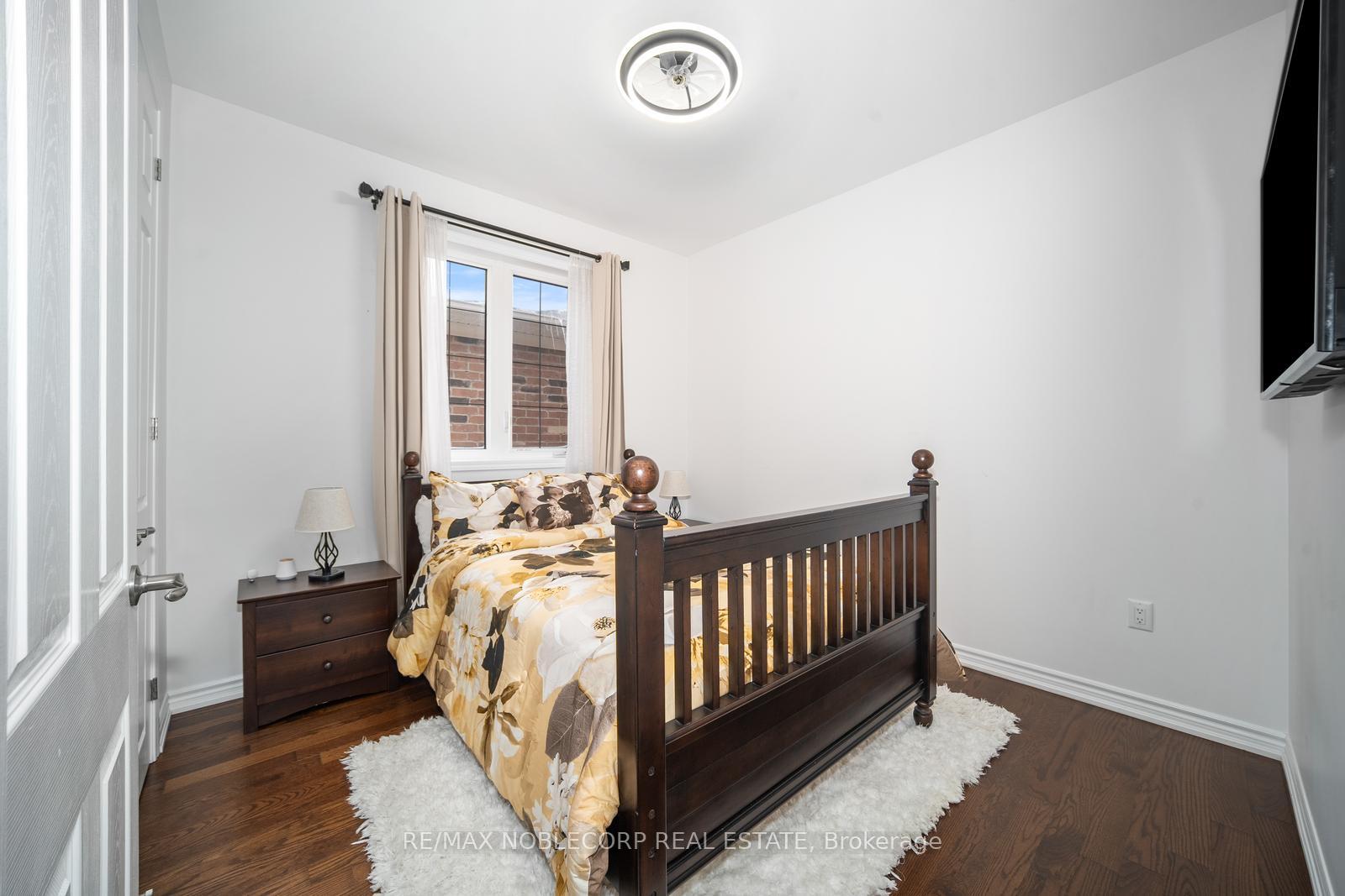 Photo 14 of 57 Mc Michael Avenue, Vaughan, Kleinburg — HOMEH