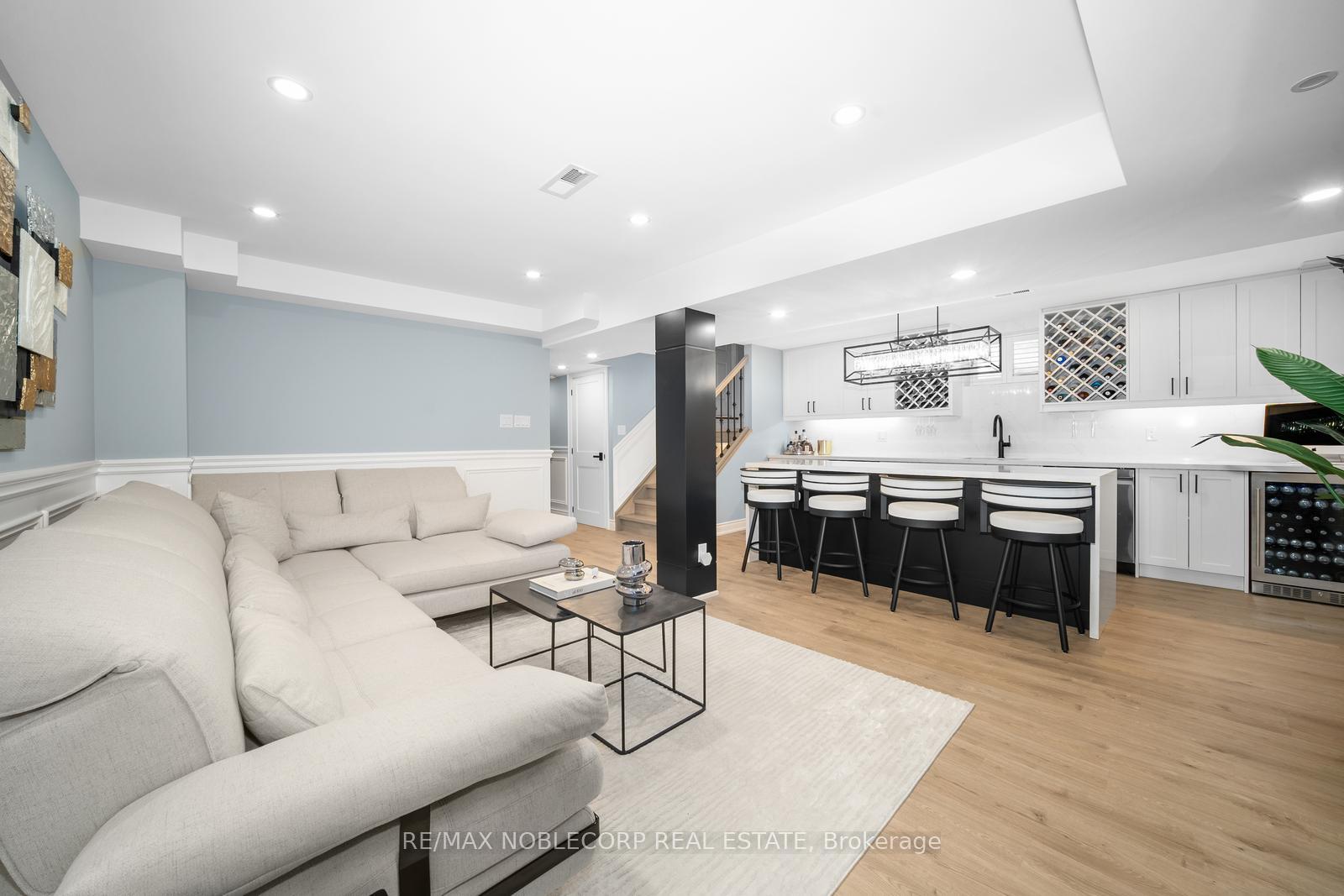 Photo 16 of 57 Mc Michael Avenue, Vaughan, Kleinburg — HOMEH