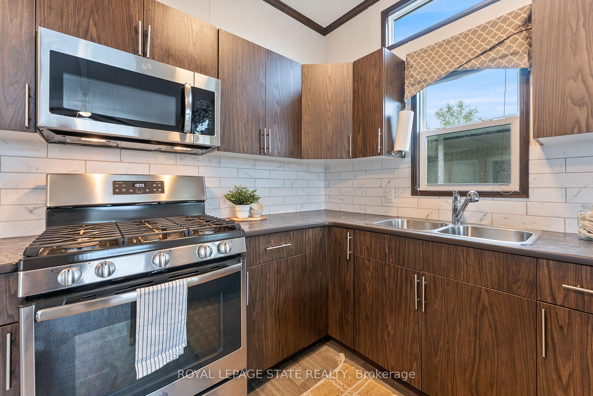 Photo 25 of Unit 213, 490 Empire Road, Port Colborne, Sherkston — HOMEH