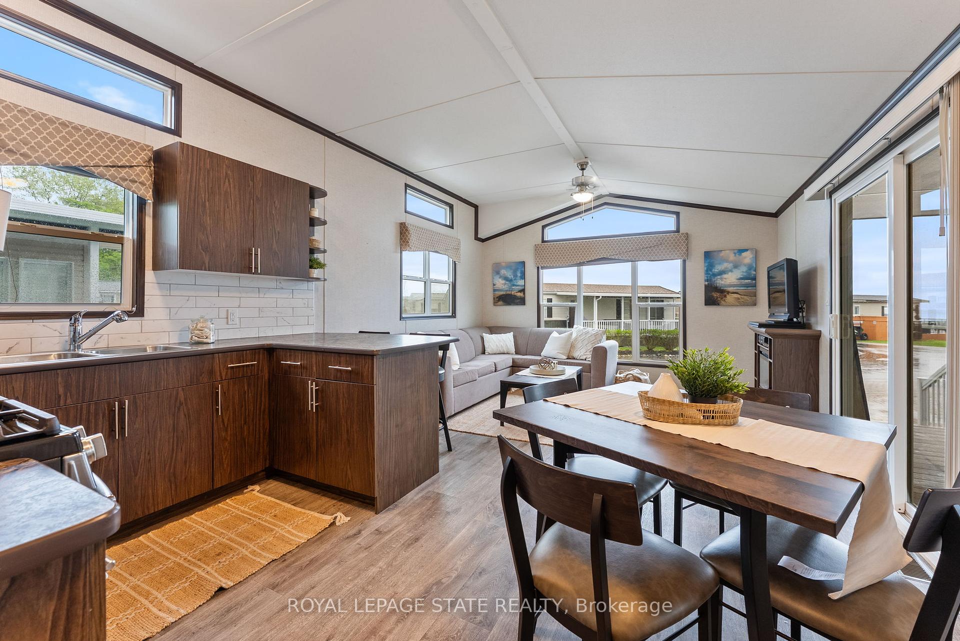 Photo 19 of Unit 213, 490 Empire Road, Port Colborne, Sherkston — HOMEH