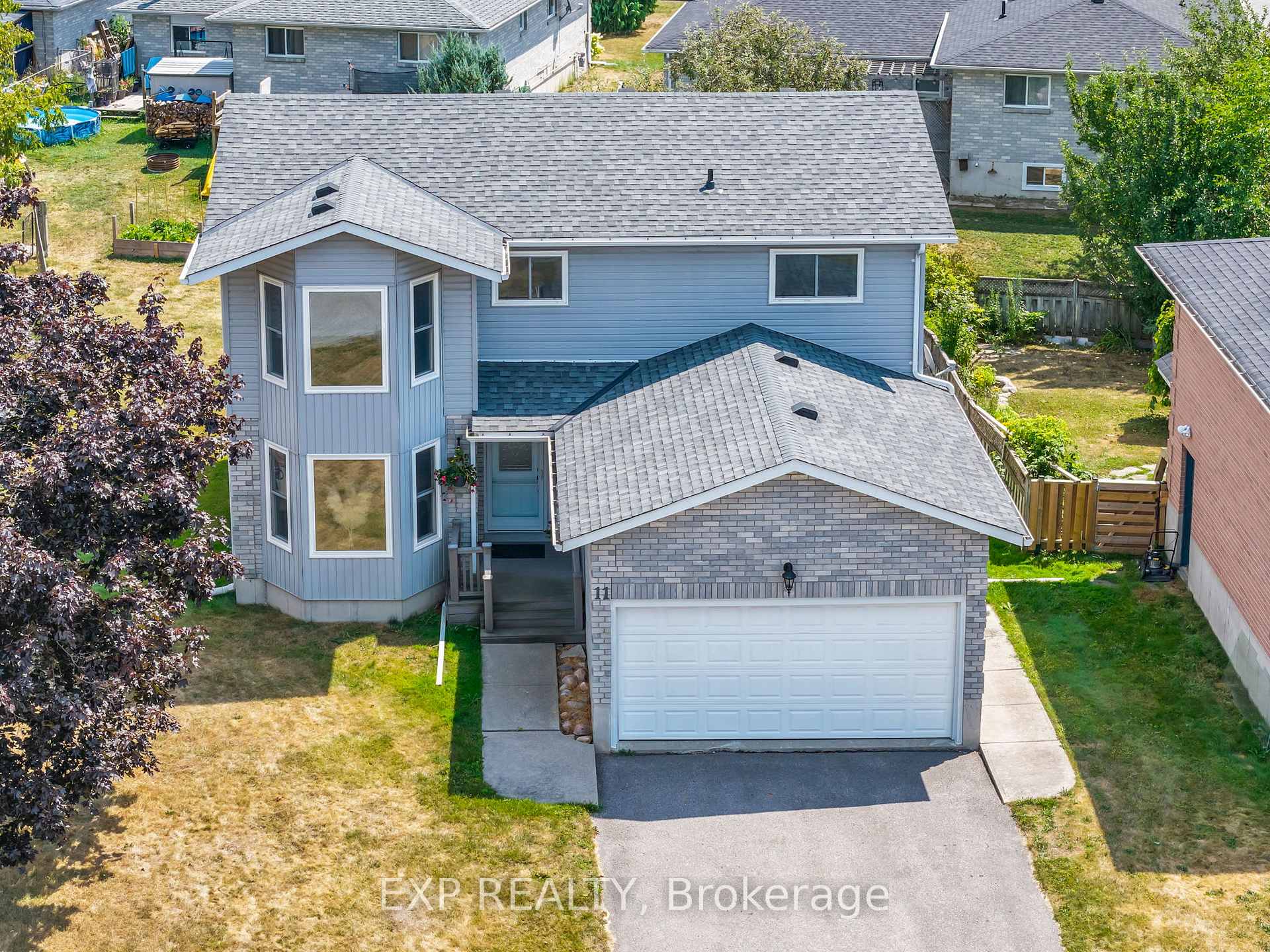 Photo 4 of 11 Justin Court, Georgina, Sutton & Jackson's Point — HOMEH