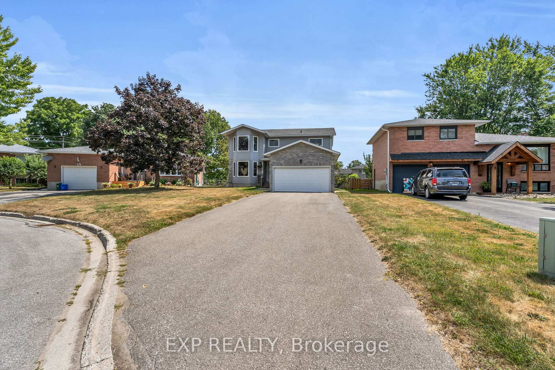Photo 6 of 11 Justin Court, Georgina, Sutton & Jackson's Point — HOMEH