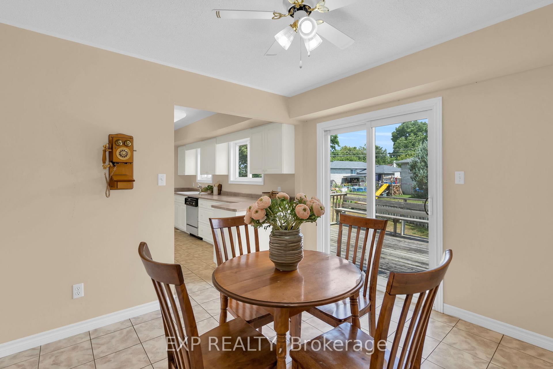 Photo 25 of 11 Justin Court, Georgina, Sutton & Jackson's Point — HOMEH