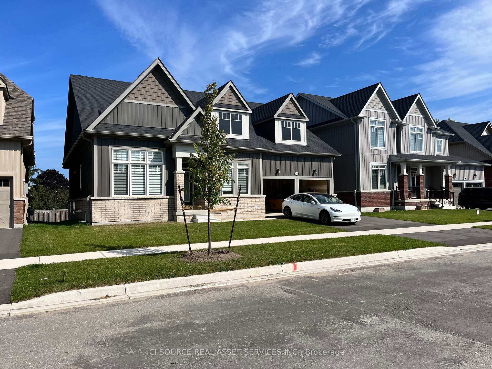 Photo 1 of 13 McLean Avenue, Collingwood — HOMEH