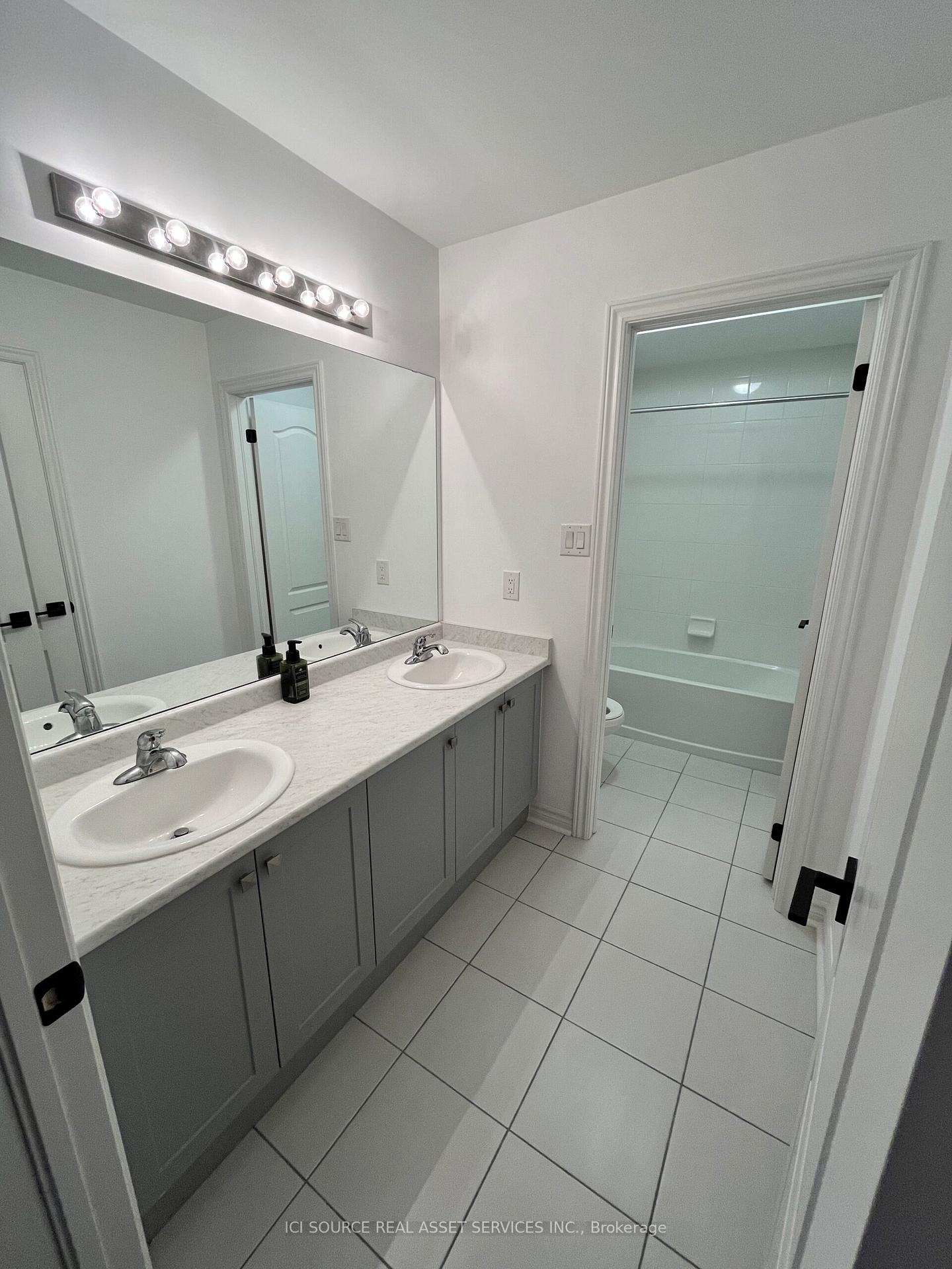 Photo 12 of 13 McLean Avenue, Collingwood — HOMEH
