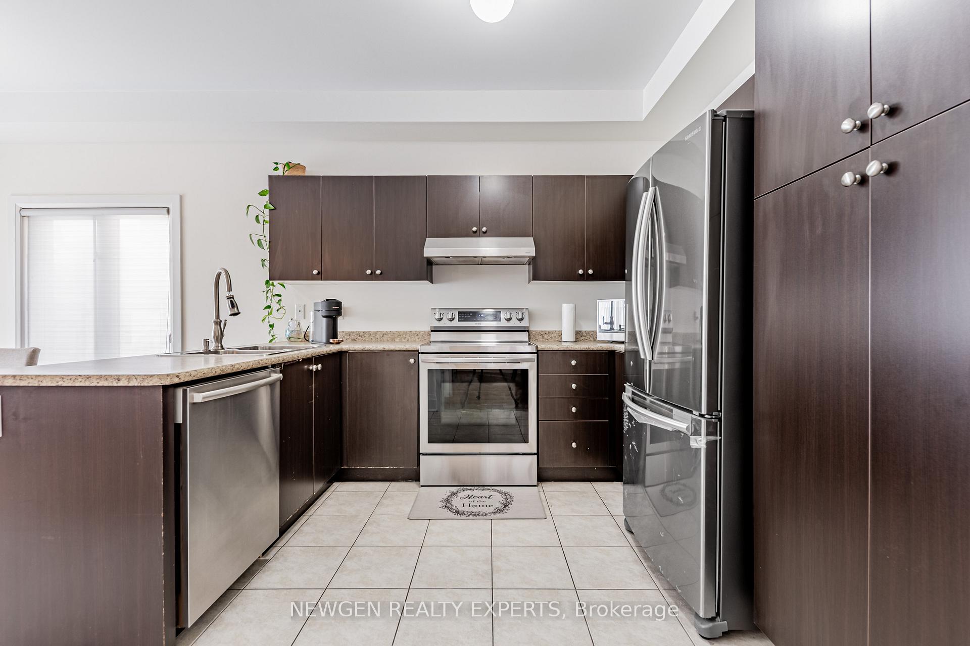 Photo 30 of 295 Petticoat Road, Vaughan, Patterson — HOMEH
